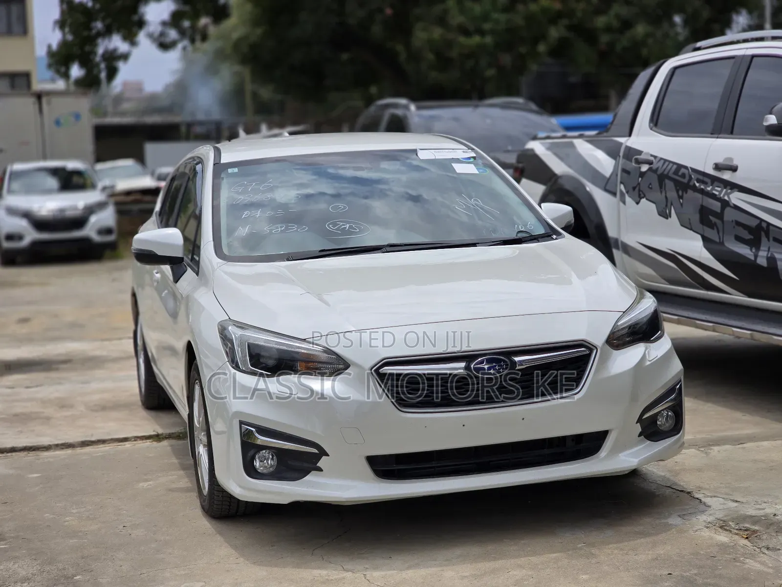 Subaru Impreza 2.0i Premium AWD Hatchback 2019 White