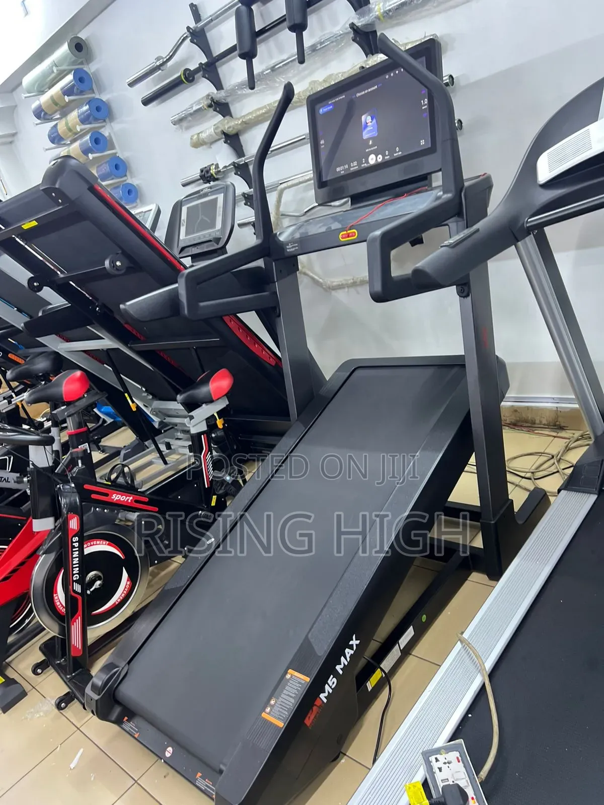 Long-Lasting Polaris Marathon Treadmill | for Gym Home Use