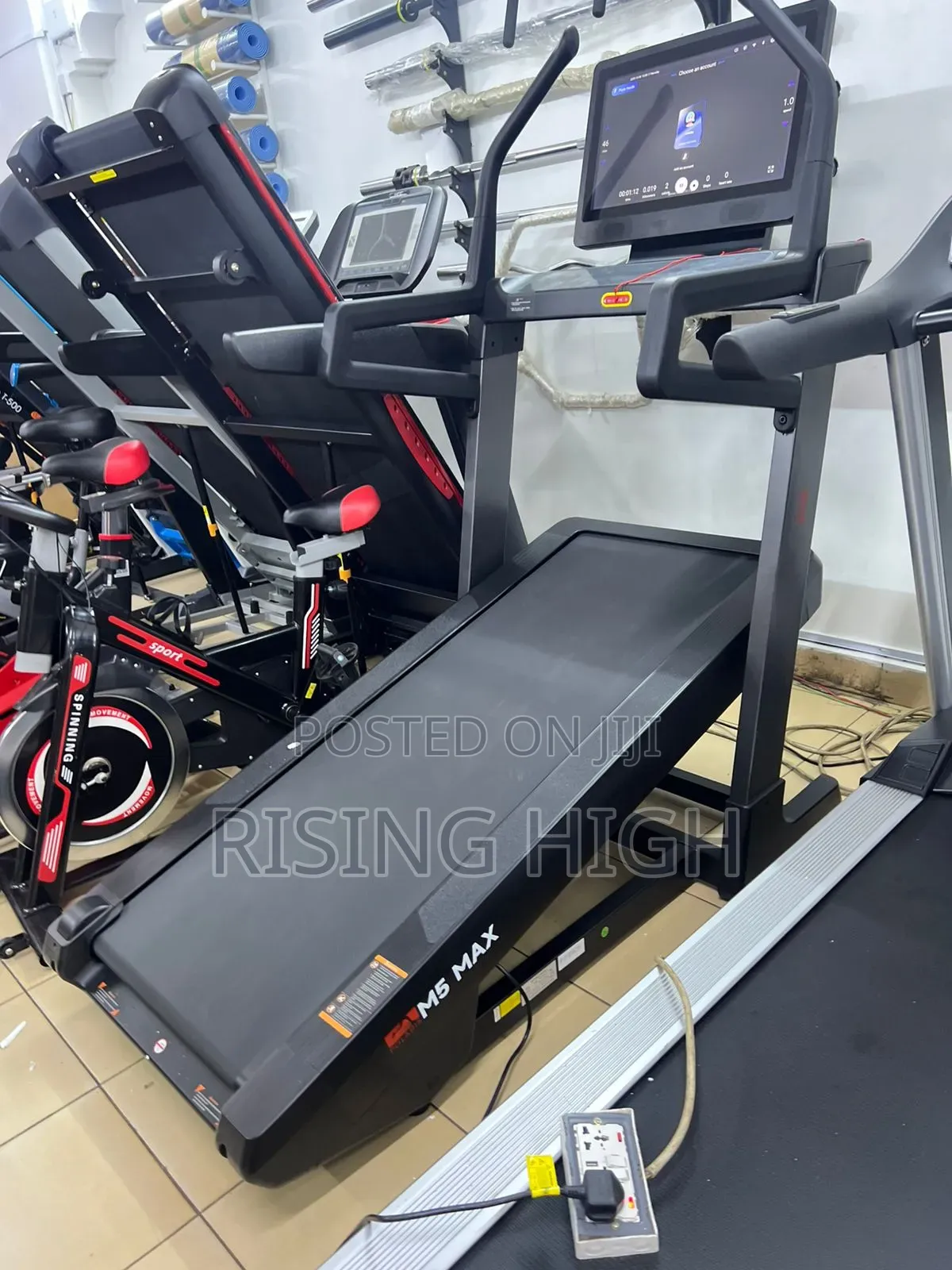 Commercial Fitness Polaris Marathon Treadmill | Powerful Motor
