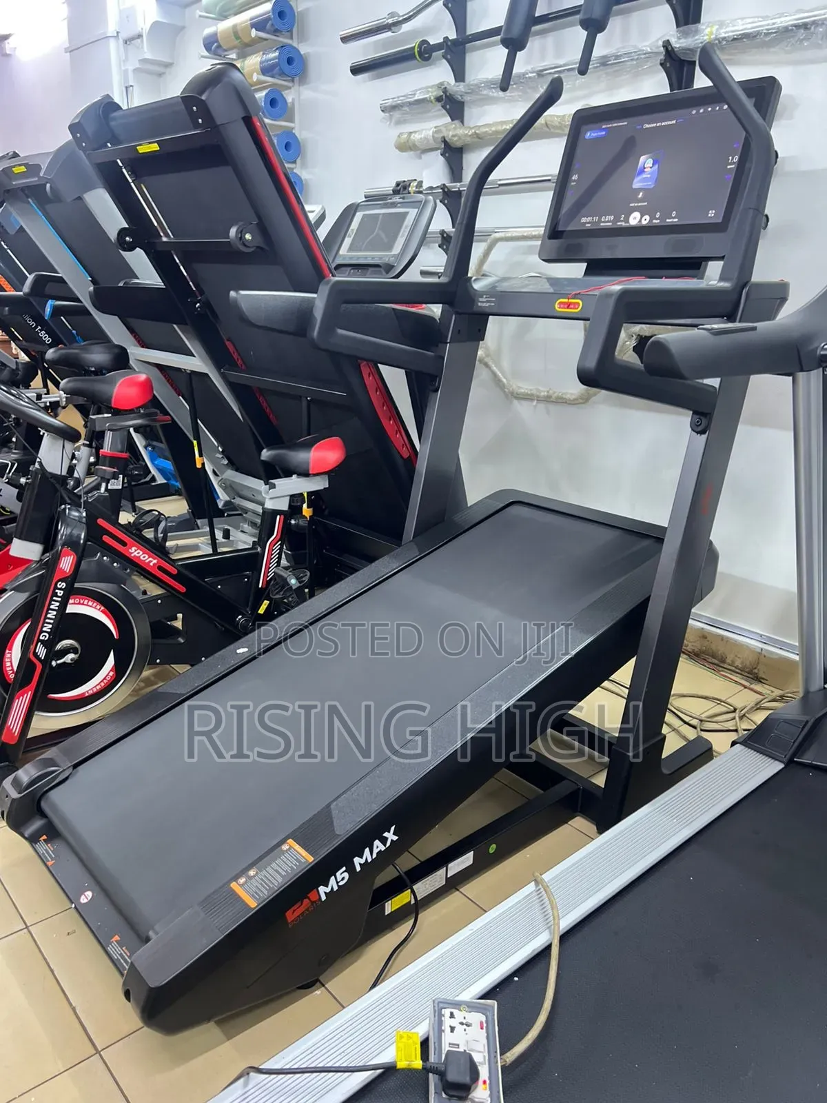 Marathon Series Polaris Treadmill | Durable Silent Operation
