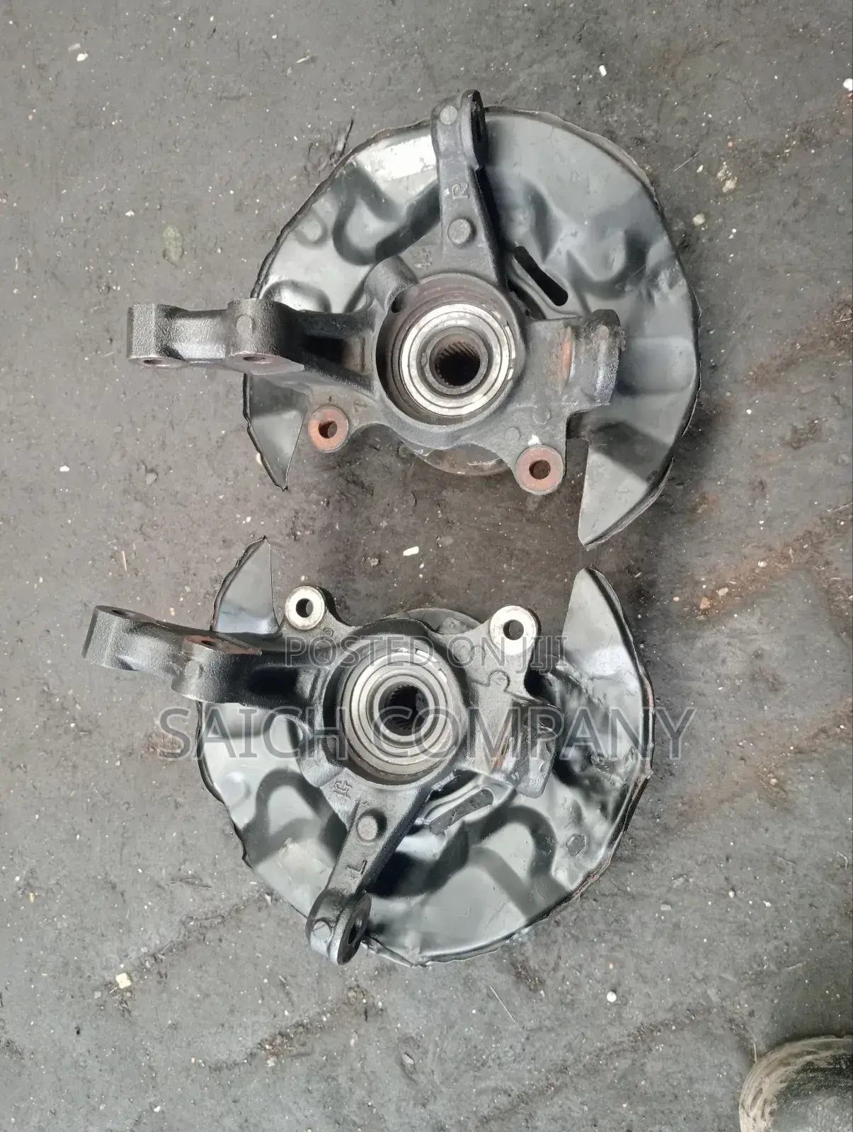 Toyota Nze/Fielder Front Wheel Hubs
