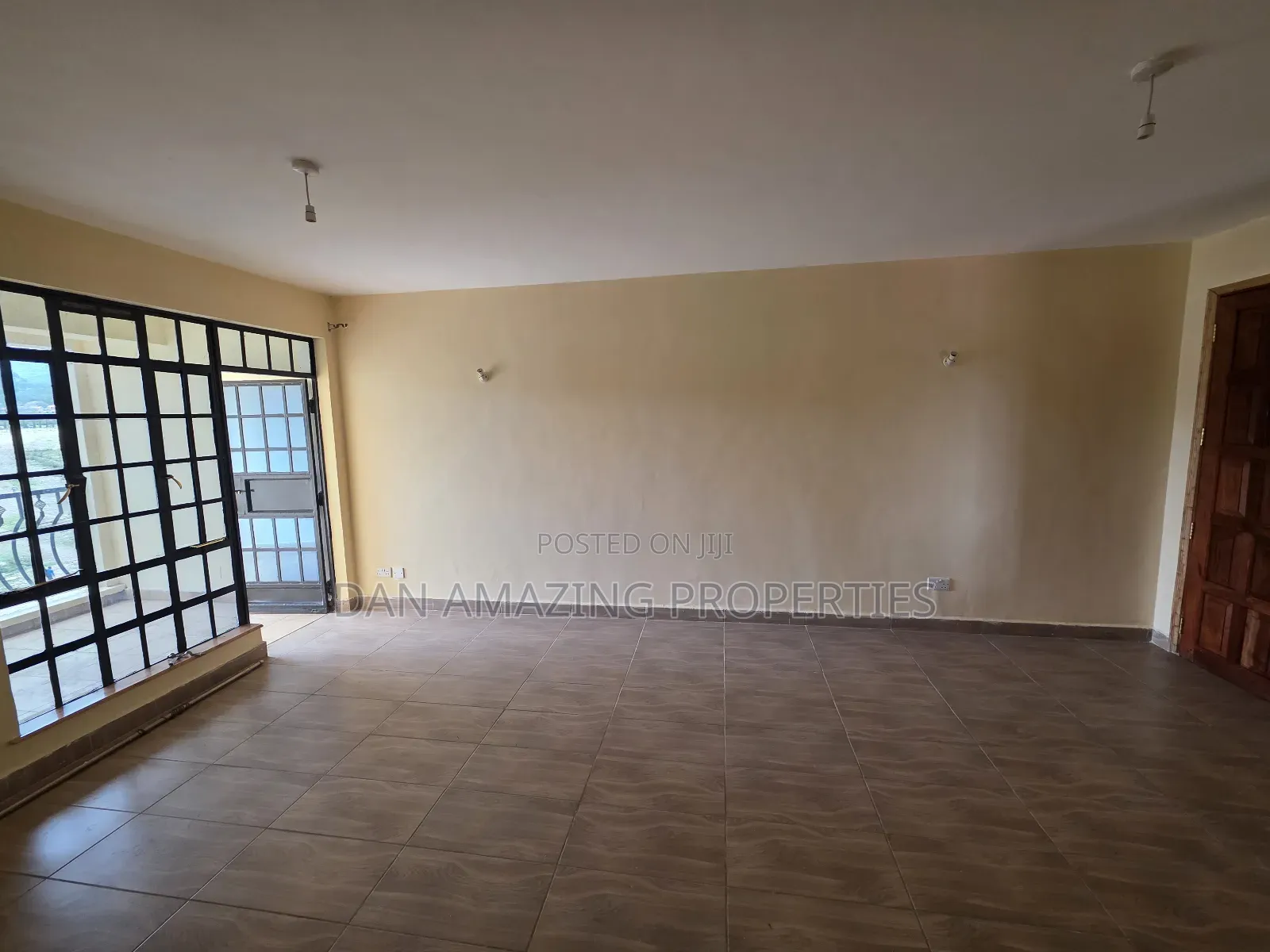 3bdrm Apartment in Ololua Rd, Ngong for sale