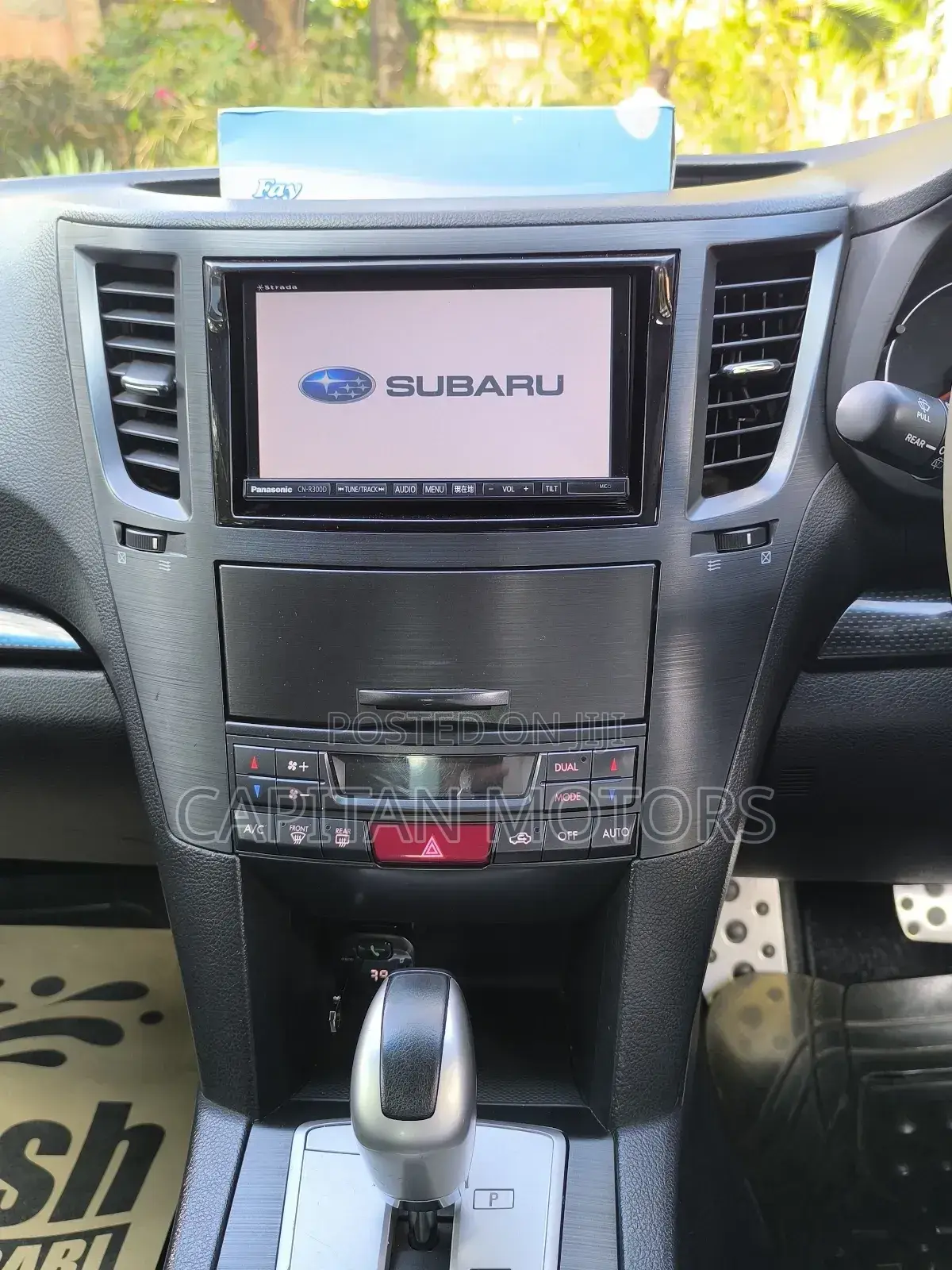 Subaru Legacy 2.5i 4dr Sedan AWD (2.5L 4cyl CVT) 2014 Silver
