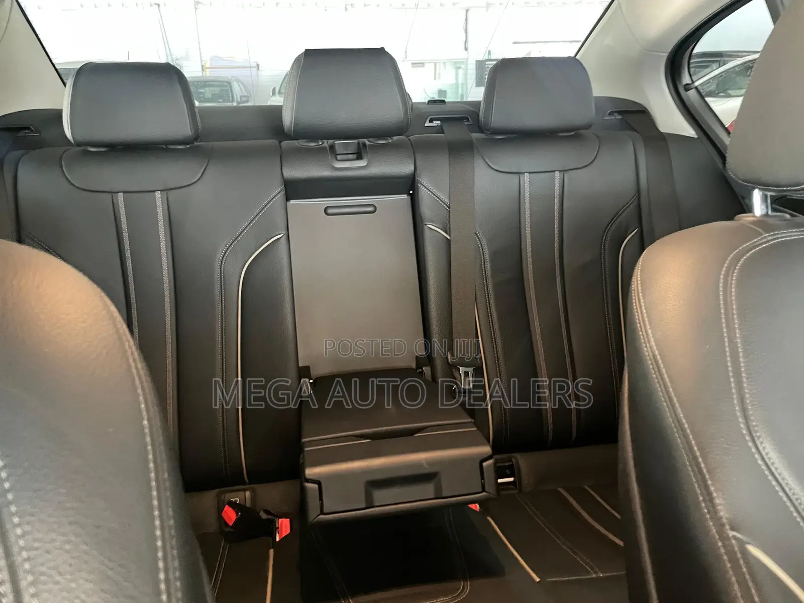 BMW 528i 2018 White