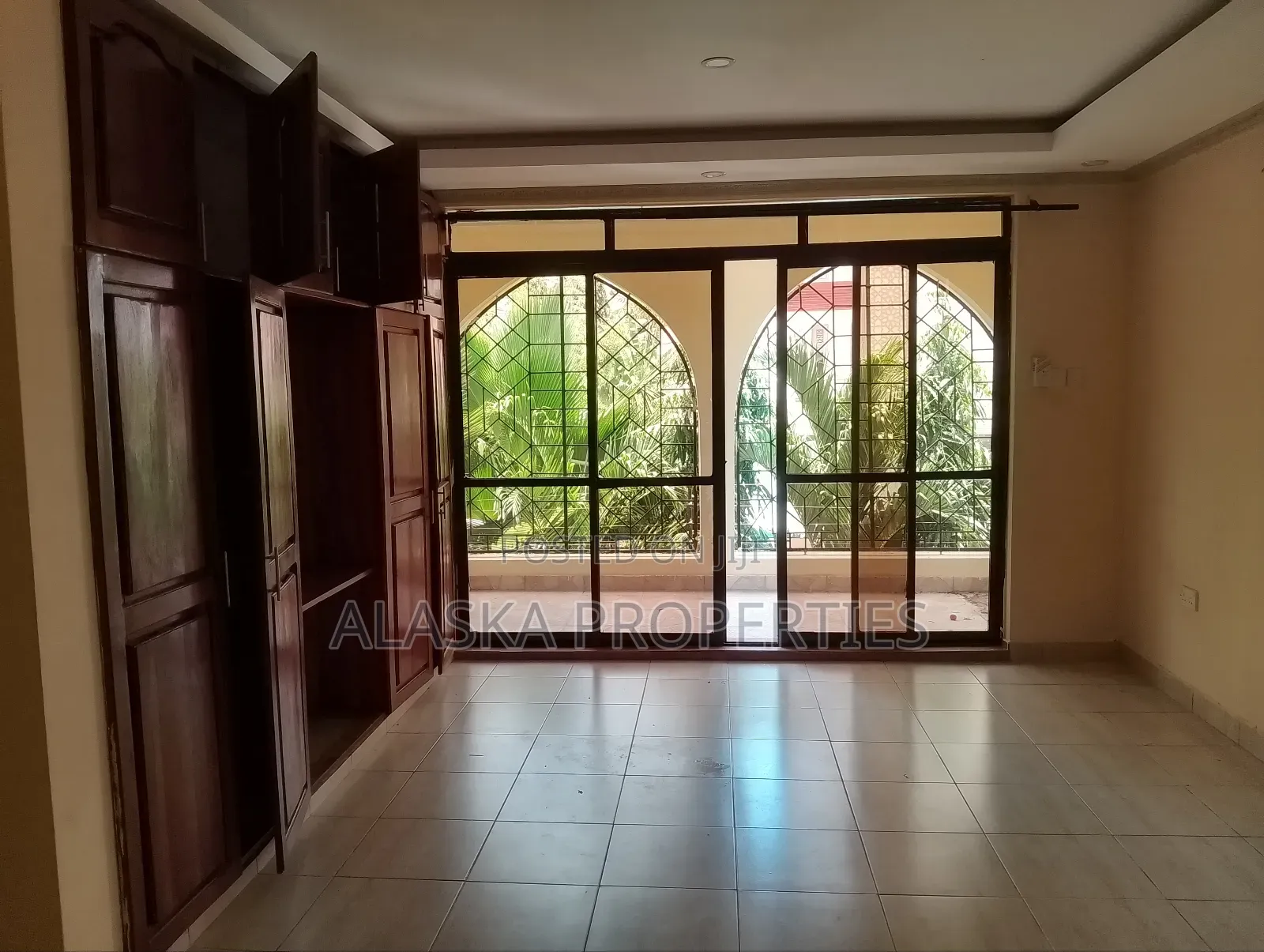 4bdrm Maisonette in Beach Road Estate, Nyali for rent