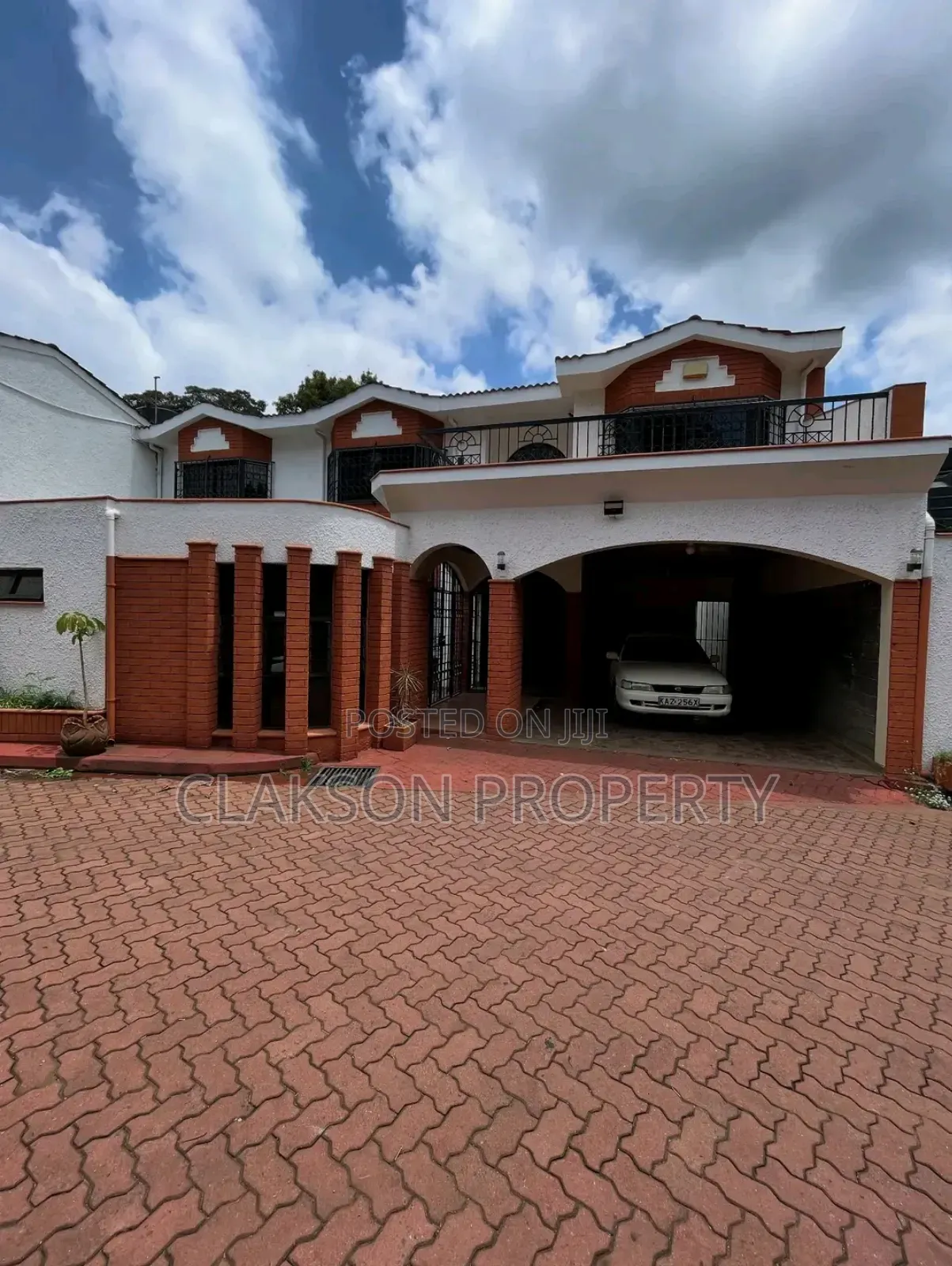 4bdrm Townhouse / Terrace in Lavington, Kilimani for rent