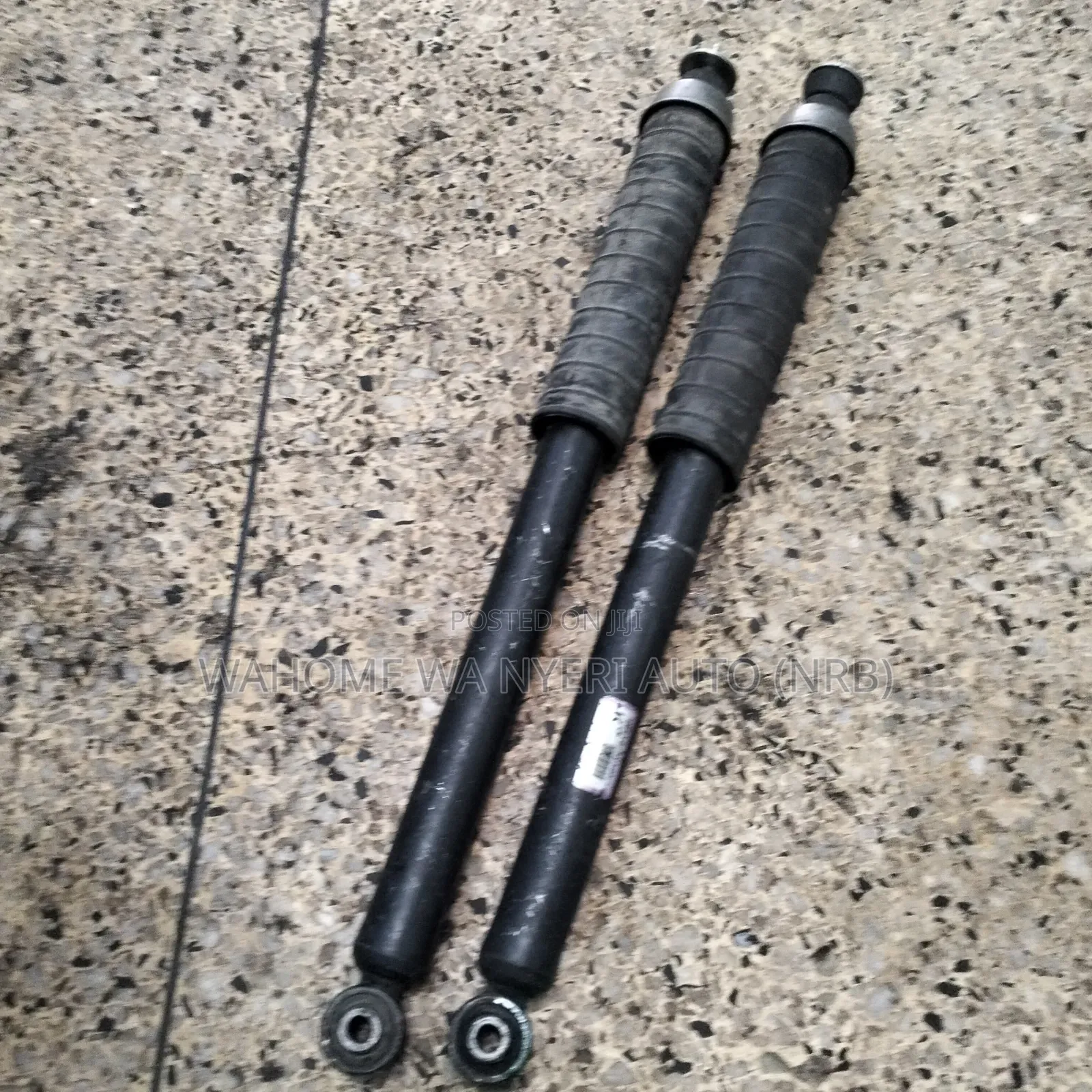 Rear Shocks Note New Moddel