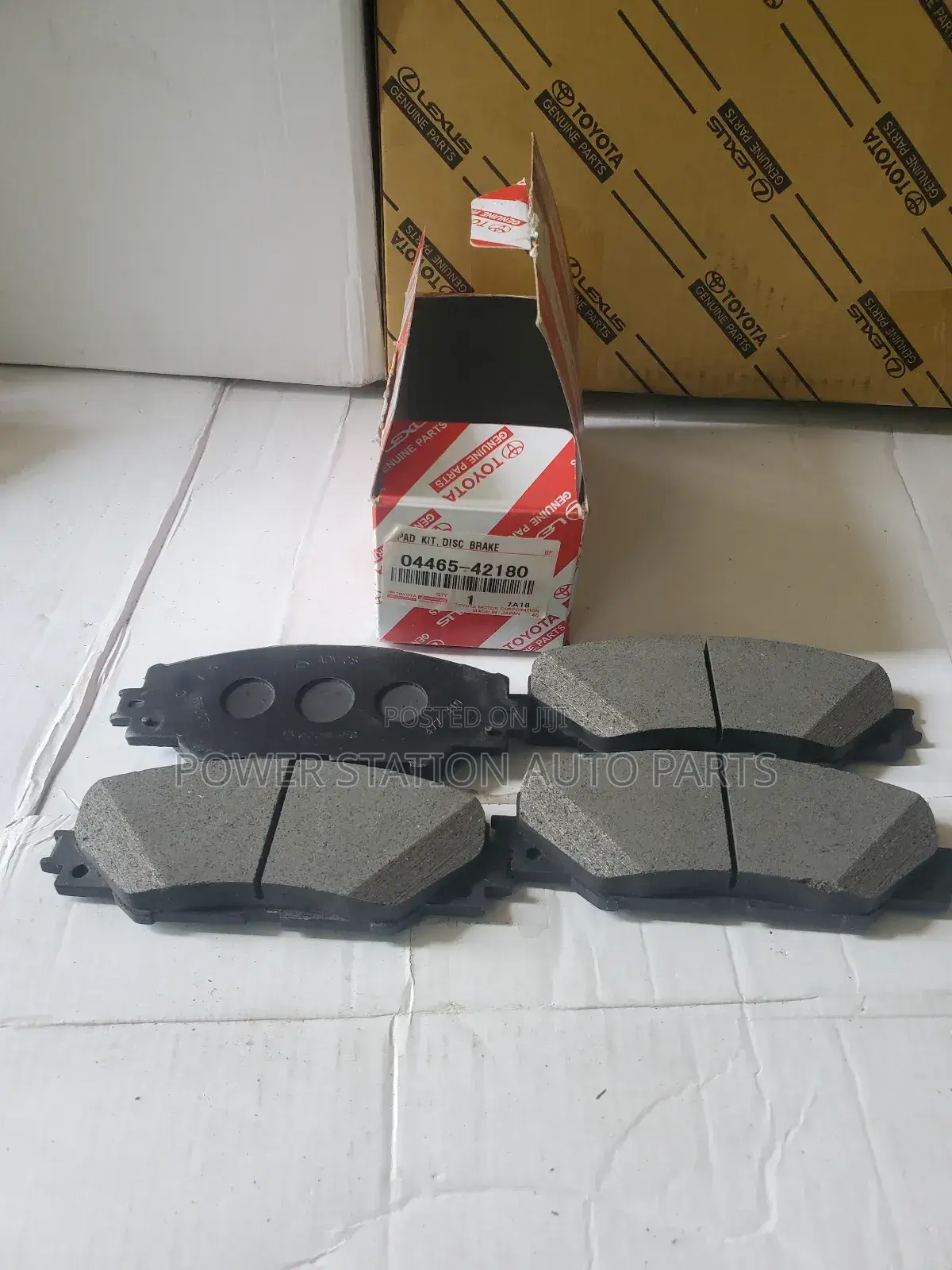 Brake Pads Front Toyota Vangurd