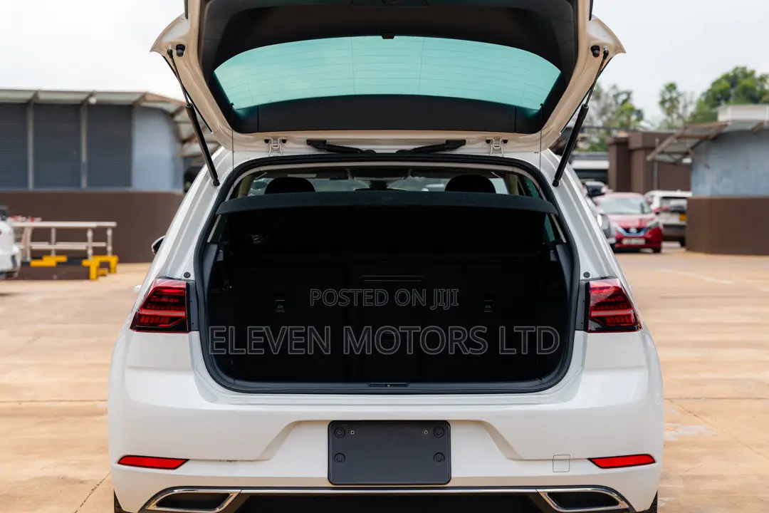 Volkswagen Golf SportWagen 2018 White