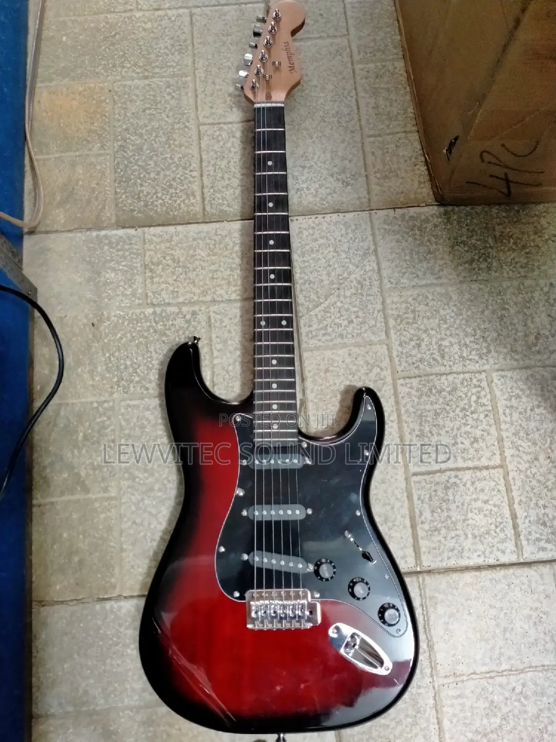 Mephis Rythm Guitar