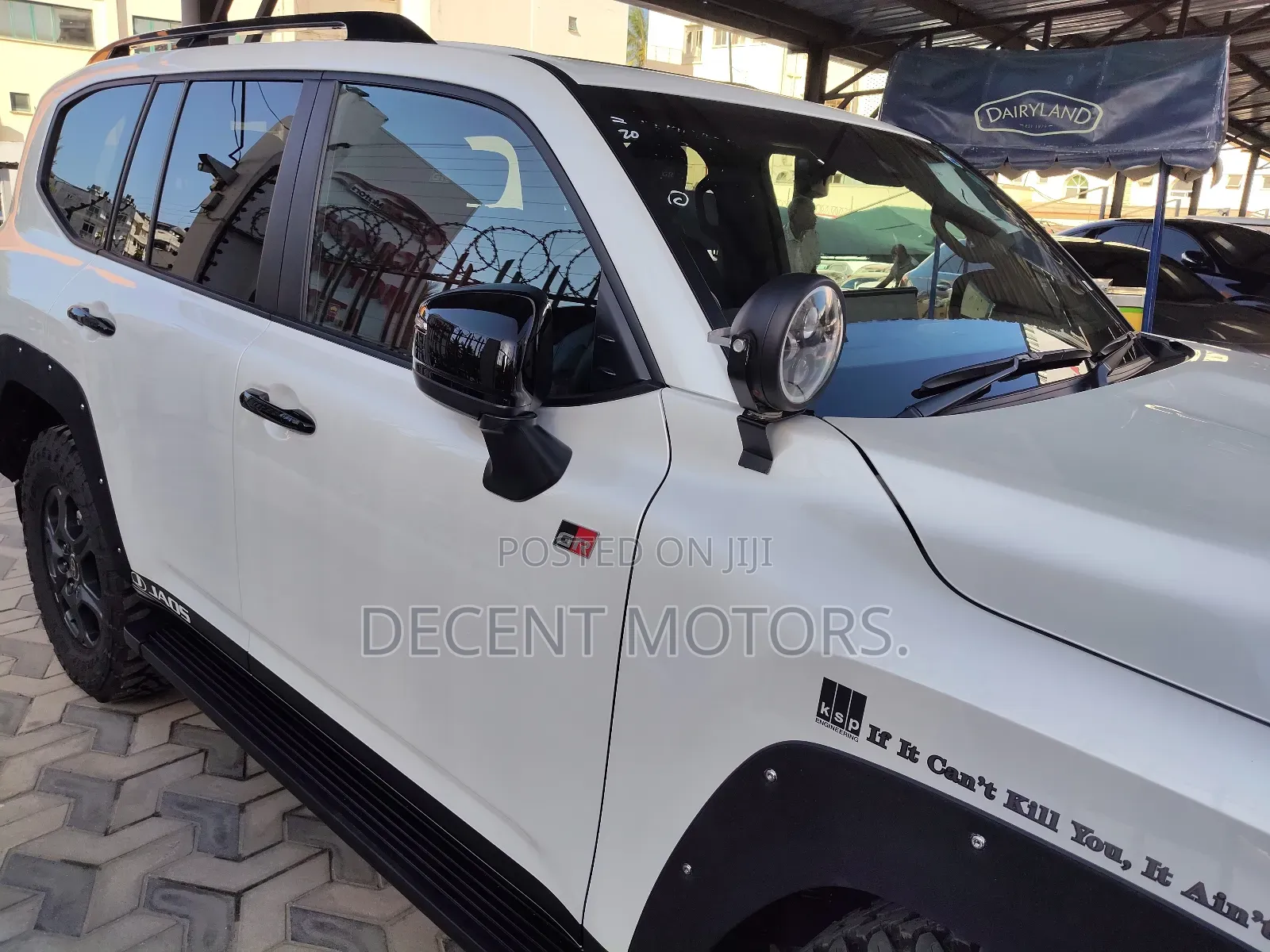 Toyota Land Cruiser Prado 2.8 2024 White