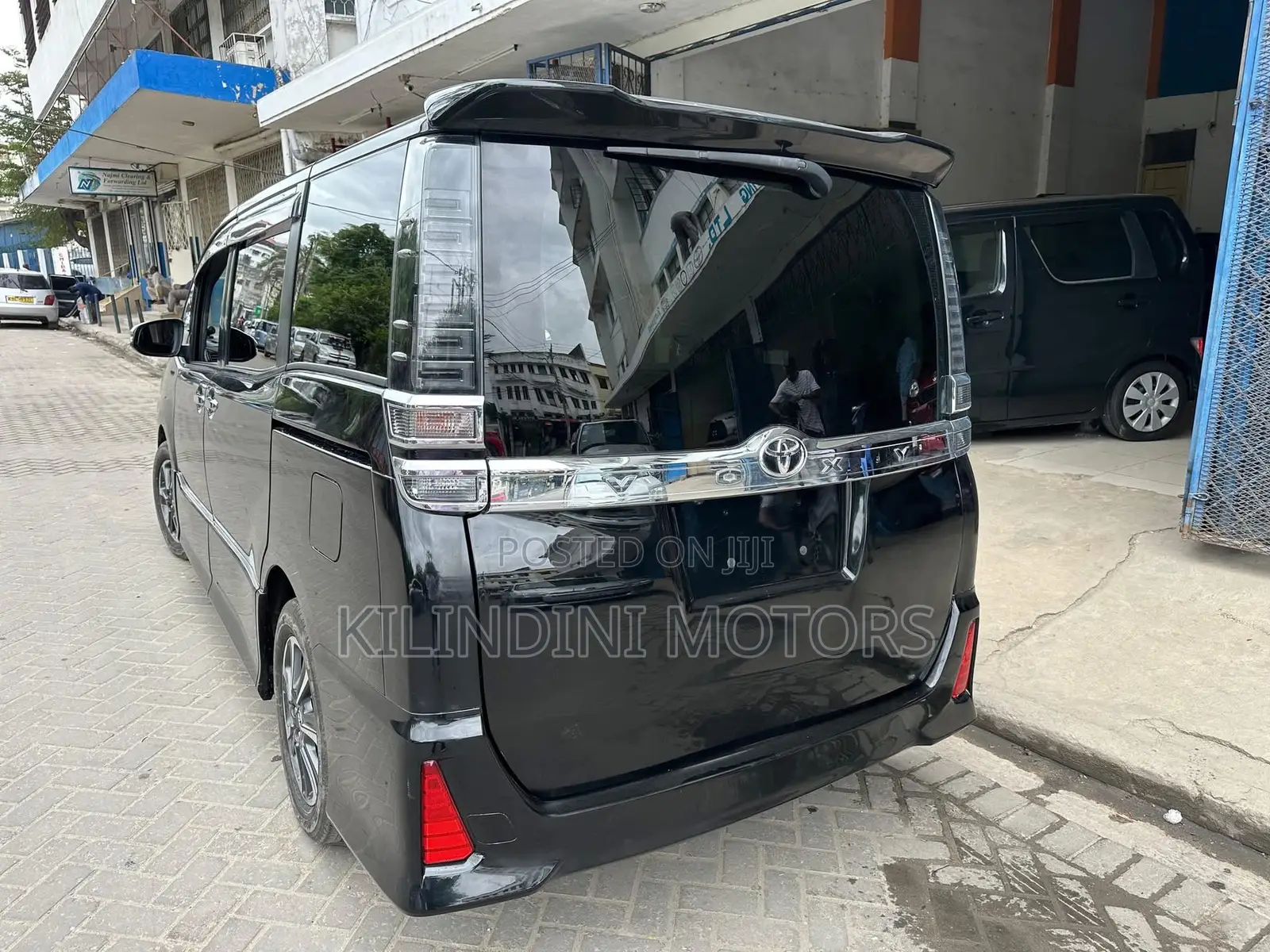 Toyota Voxy 2018 Black