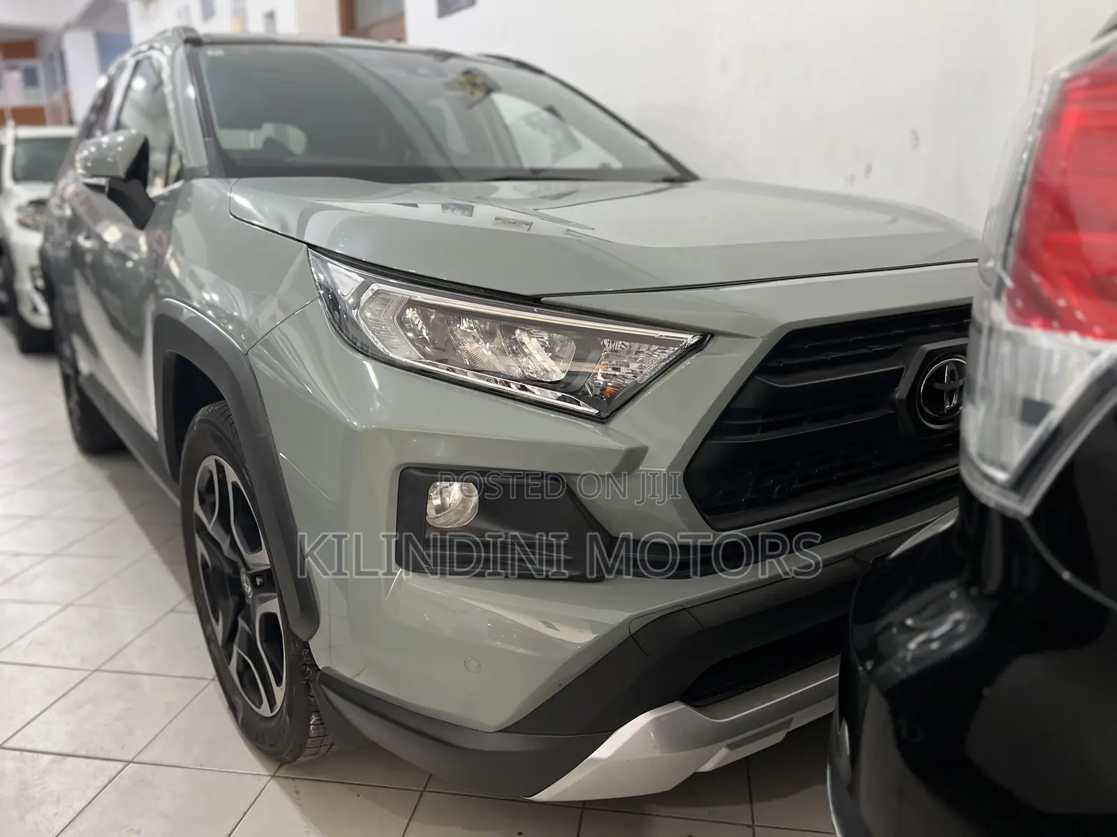 Toyota RAV4 2019 Green