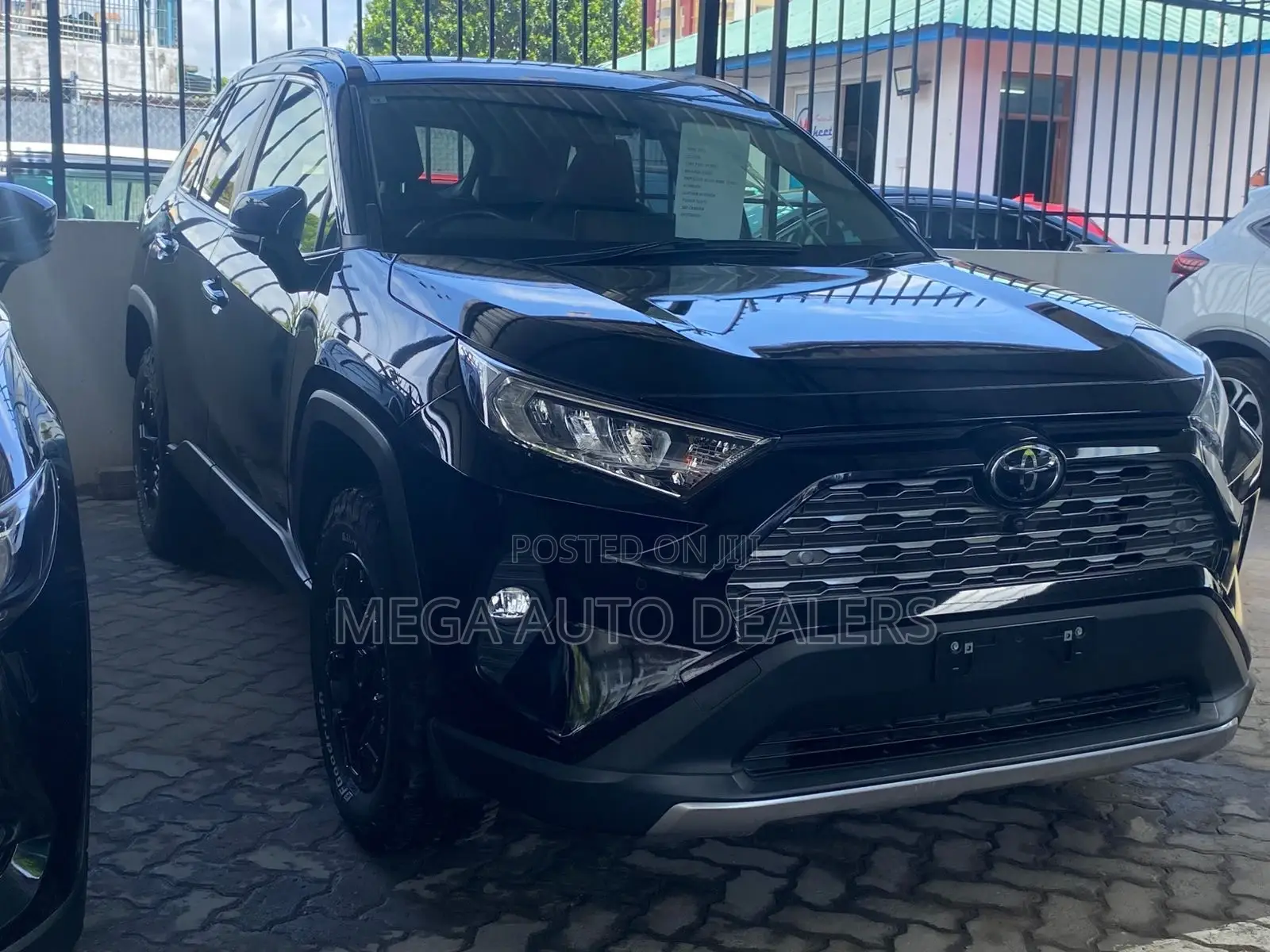 Toyota RAV4 2021 Black