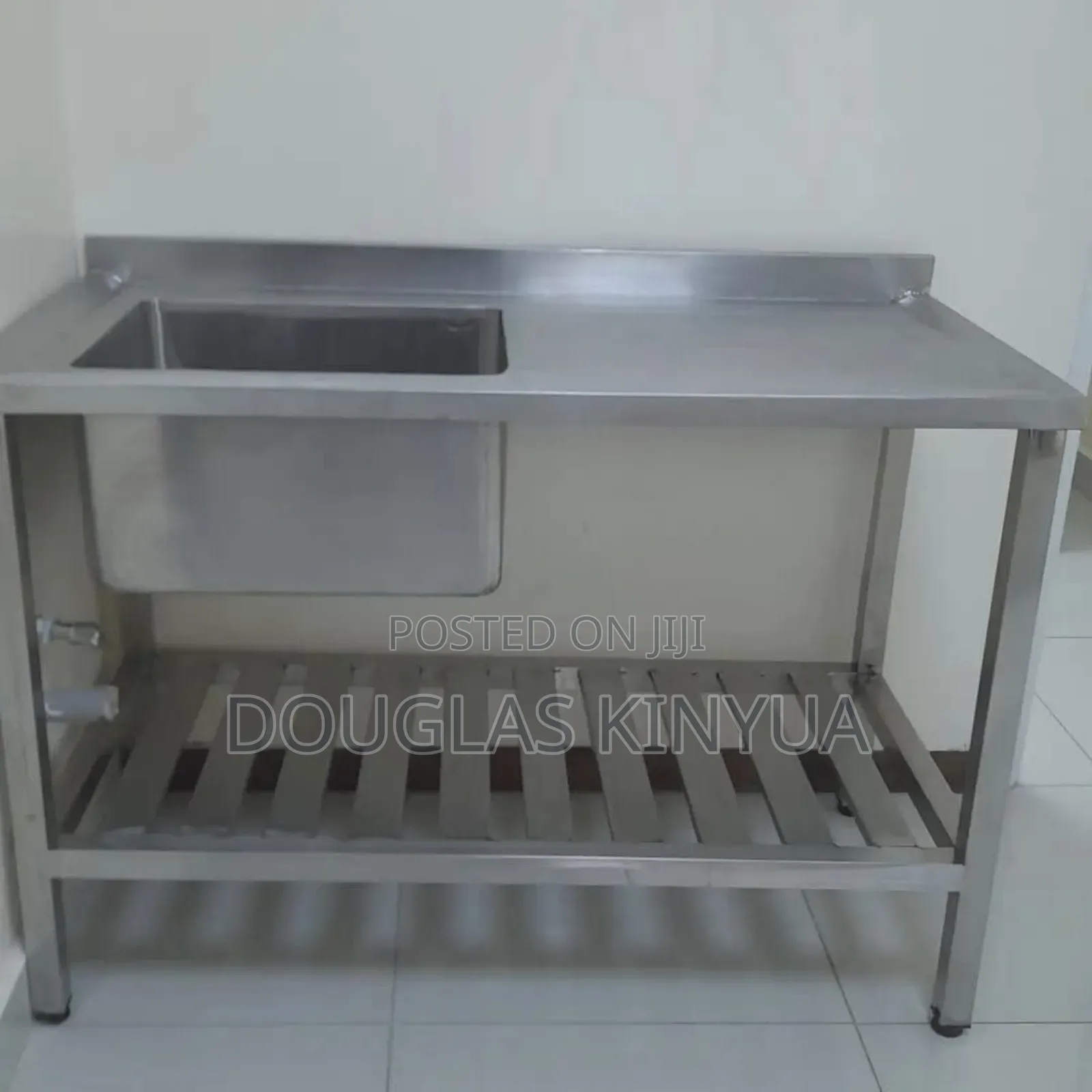 Slotted Stainless Steel Commercial Single Bowl Sink: 
