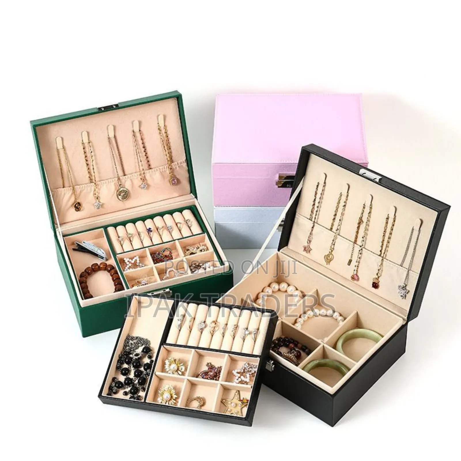 *Exquisite Large Capacity Travel Jewelry Bag / Jewelry Organizer*