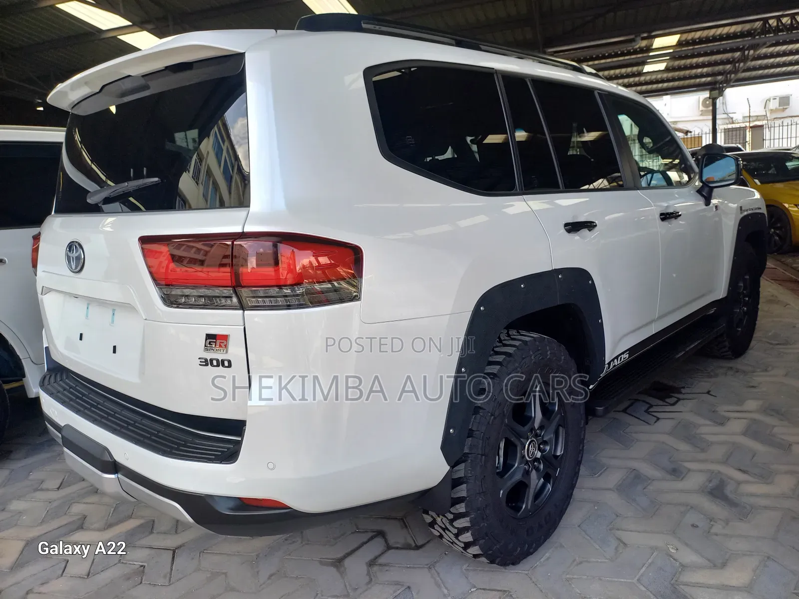 New Toyota Land Cruiser LC300 2023 White