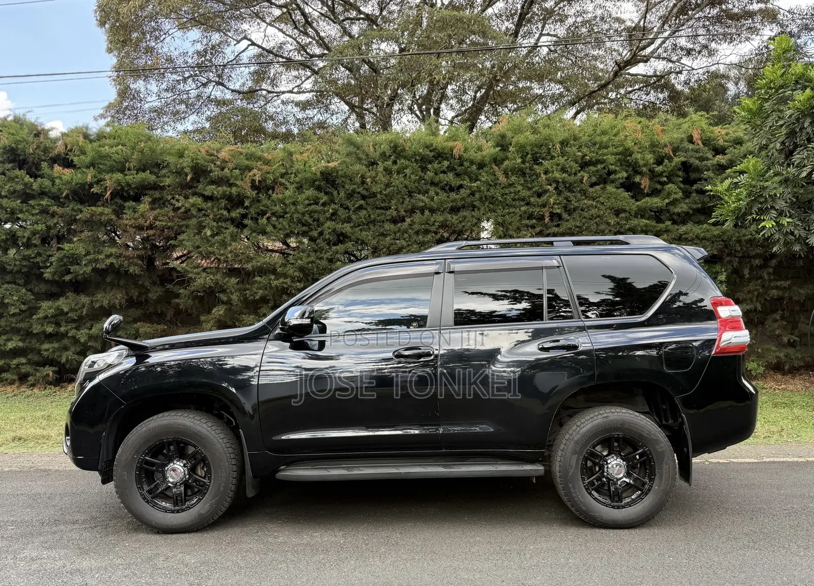 Toyota Land Cruiser Prado 2.7 2017 Black