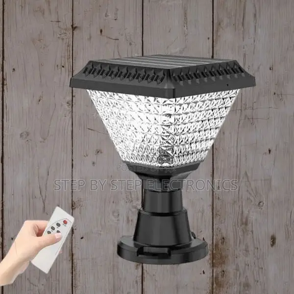 Solar Powered Led Wall Post Light Outdoor for Gate and Yard Decor