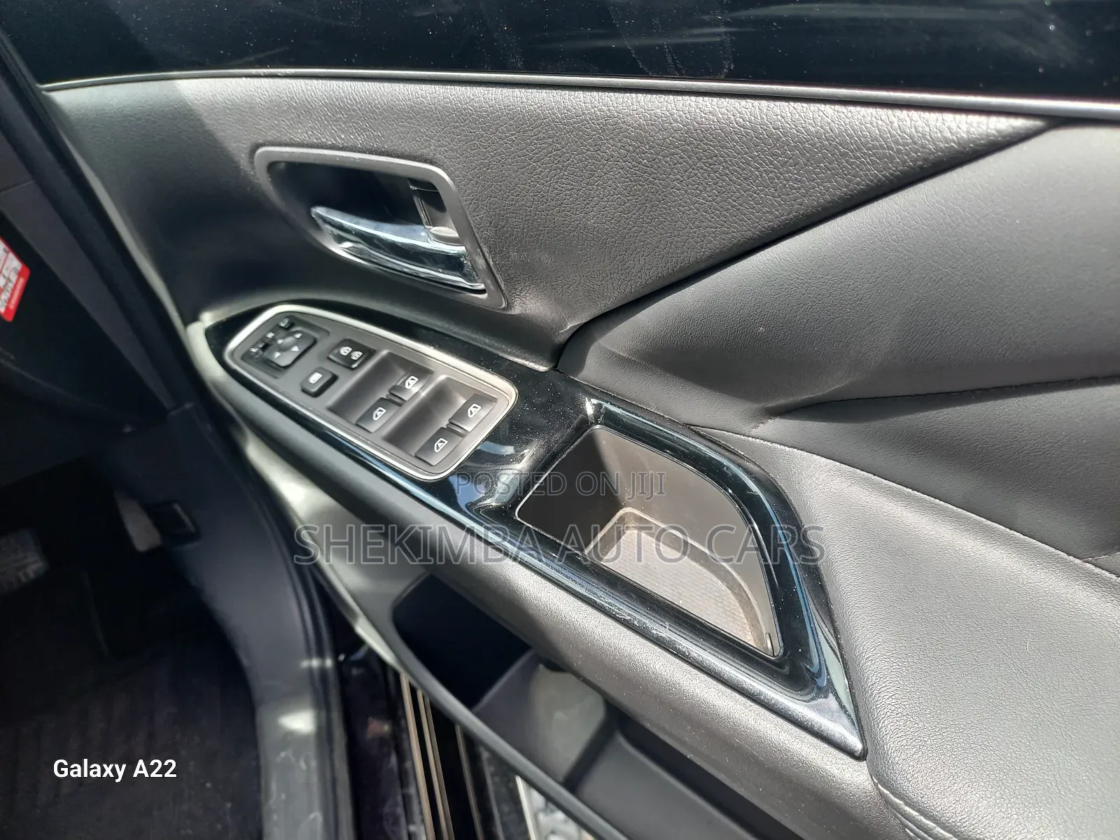 Mitsubishi Outlander 2019 Brown