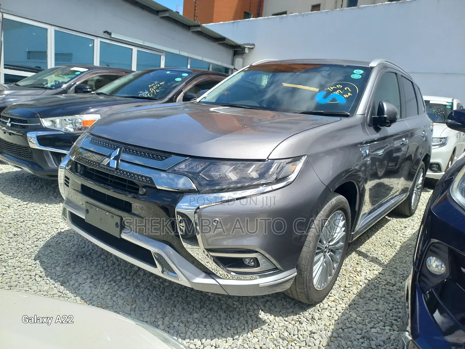 Mitsubishi Outlander 2.4 PHEV AWD 2019 Gray