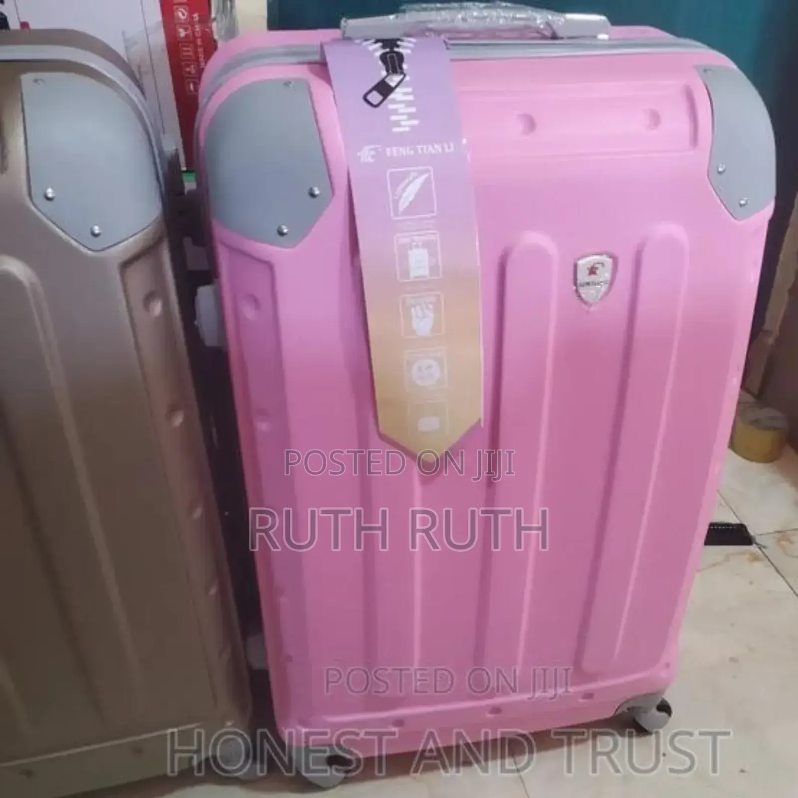 Traveling Bag 3 In 1 Set