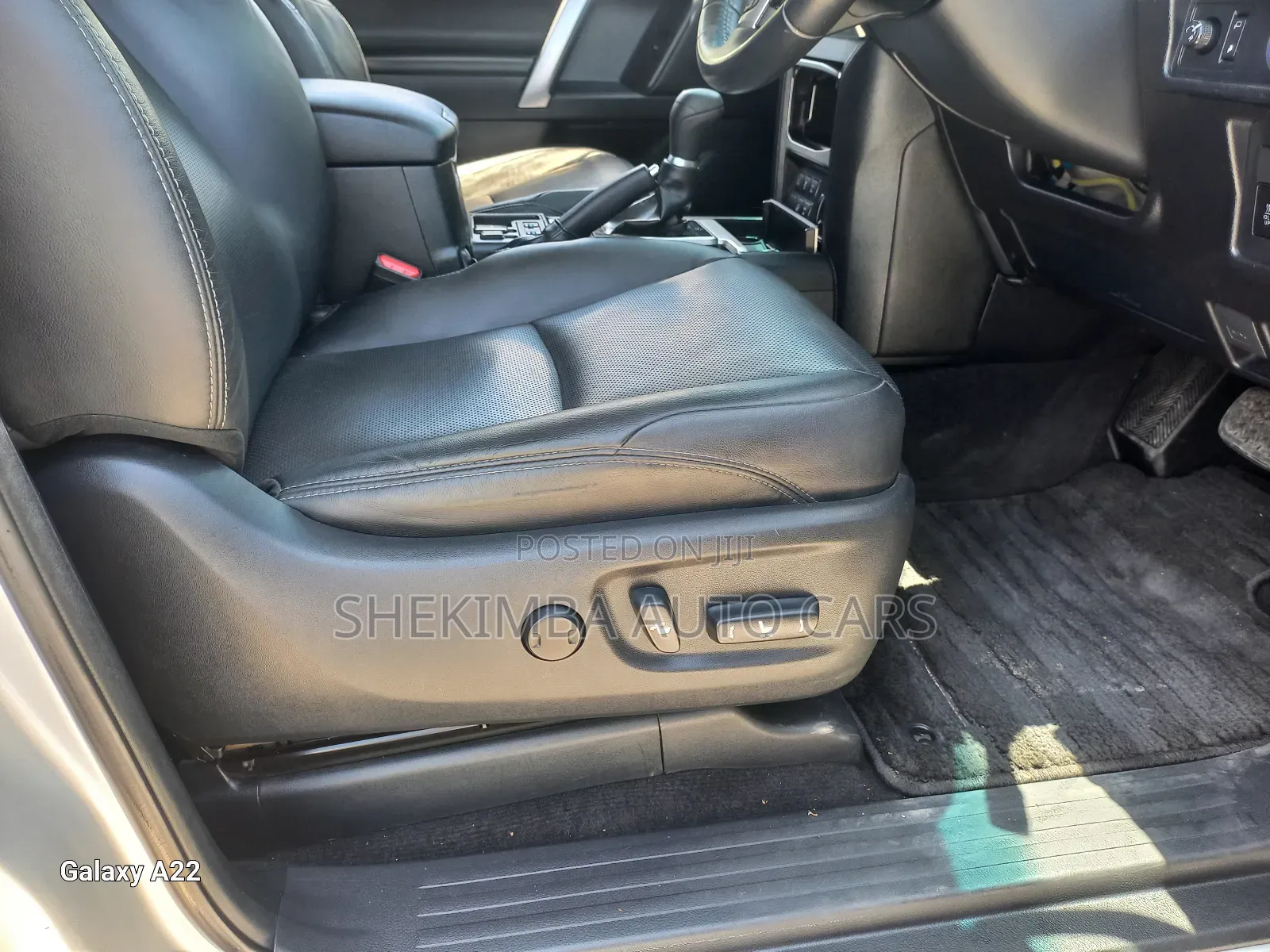 Toyota Land Cruiser Prado 2.8 2019 Silver
