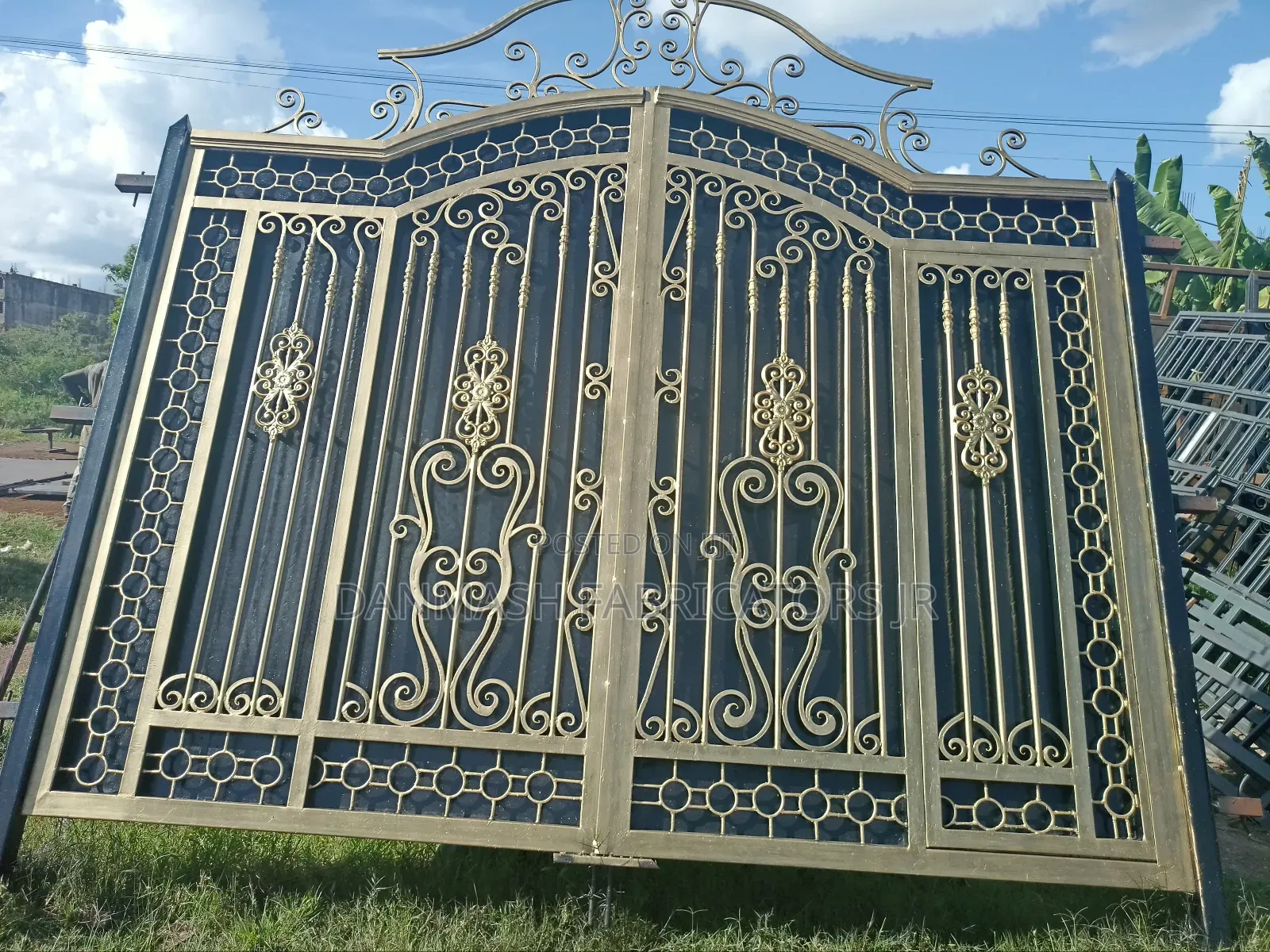 Durable Double Swing Gate