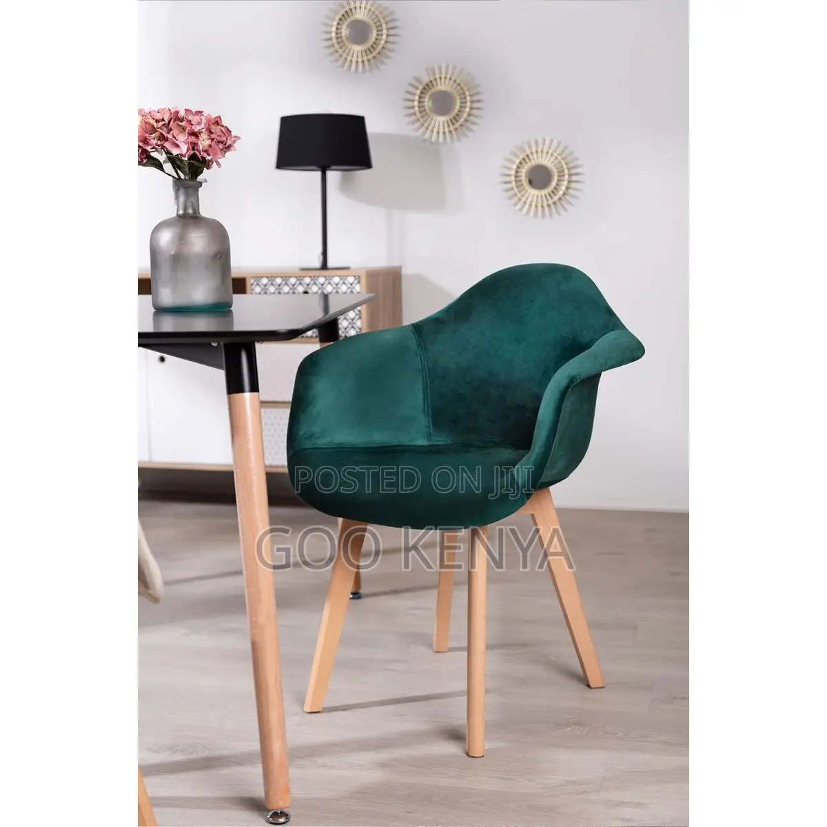 Outdoor Chair; High-End Plastic Home Accent Outdoor Chair