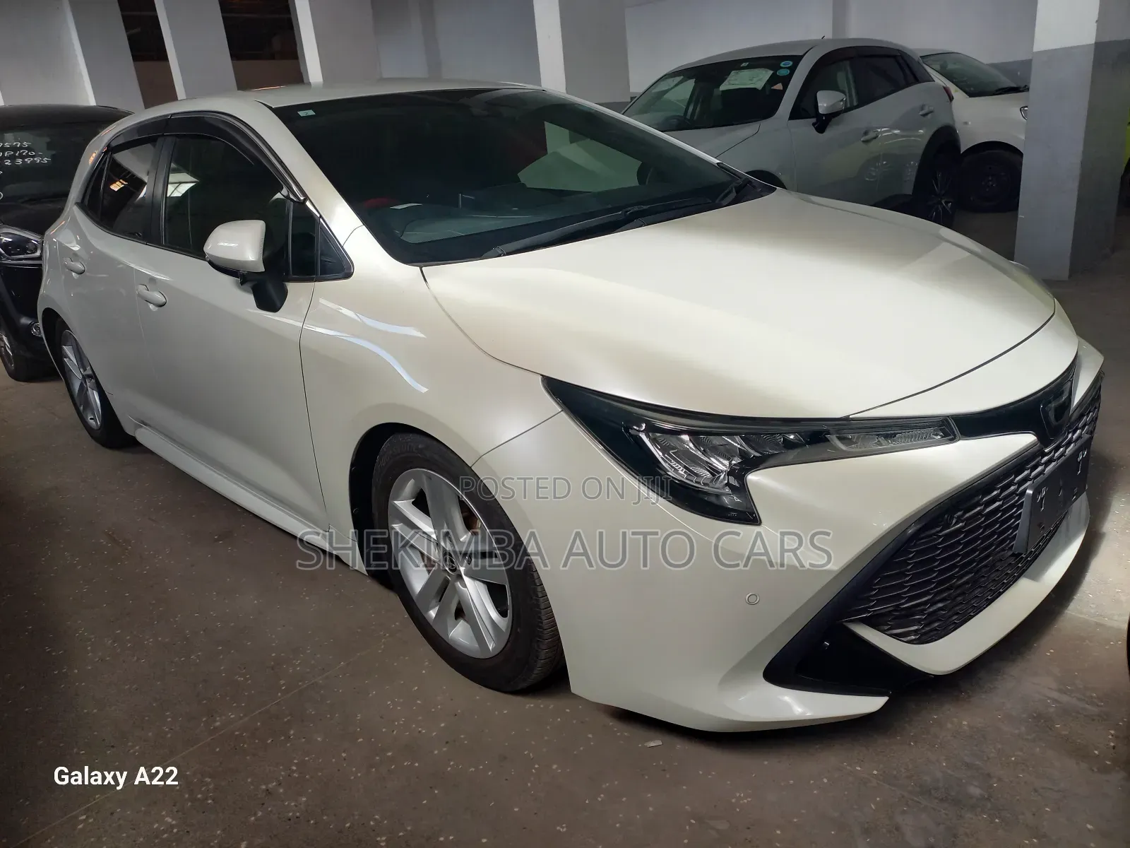 Toyota Corolla Hatchback 2019 White