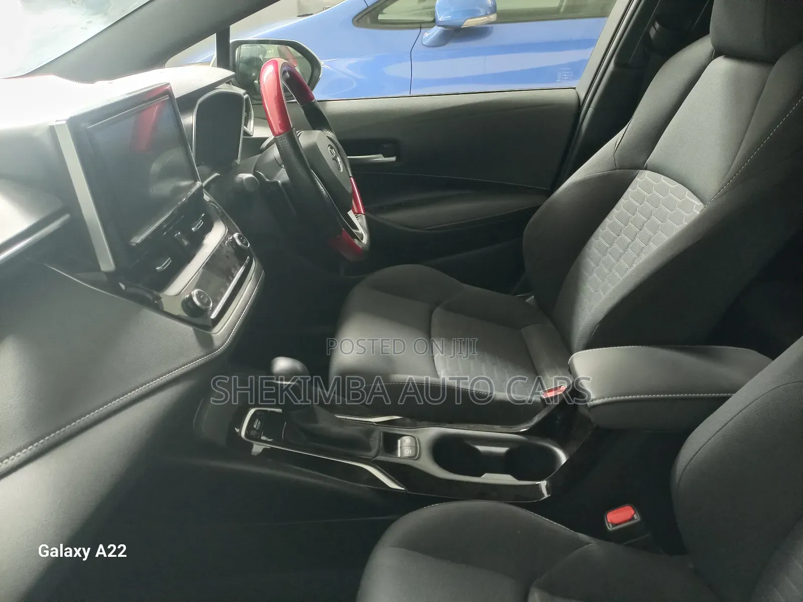 Toyota Corolla Hatchback 2019 White