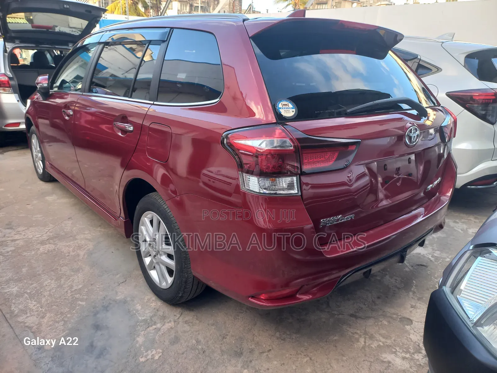 Toyota Corolla Fielder 1.5 Petrol FWD 2019 Maroon