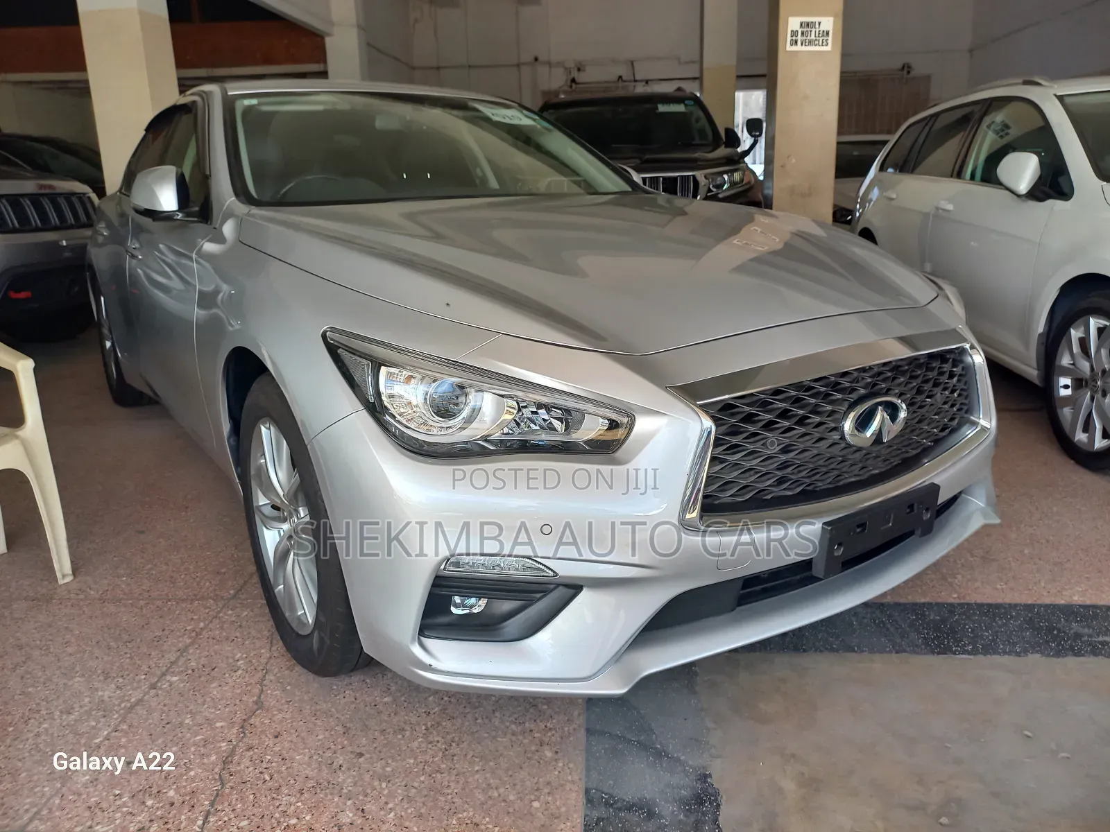 Nissan Skyline 2019 Silver