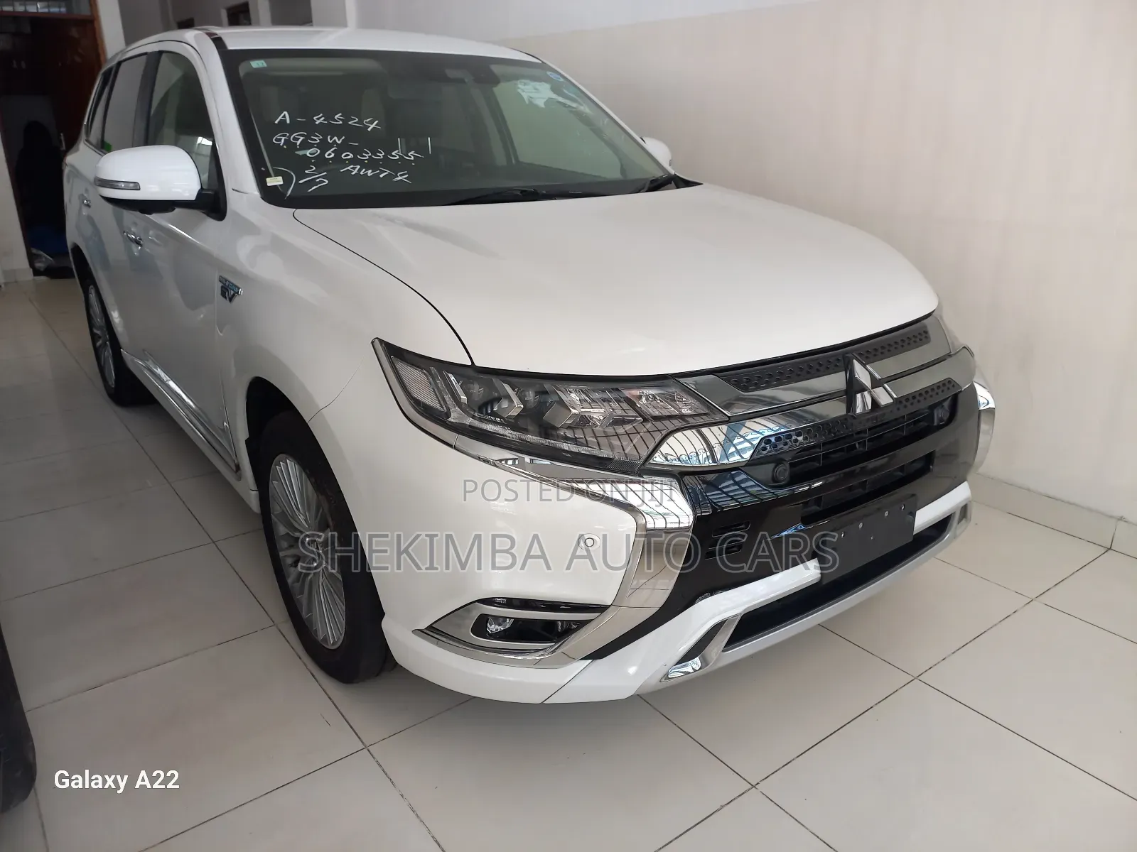 Mitsubishi Outlander 2.4 PHEV AWD 2019 White
