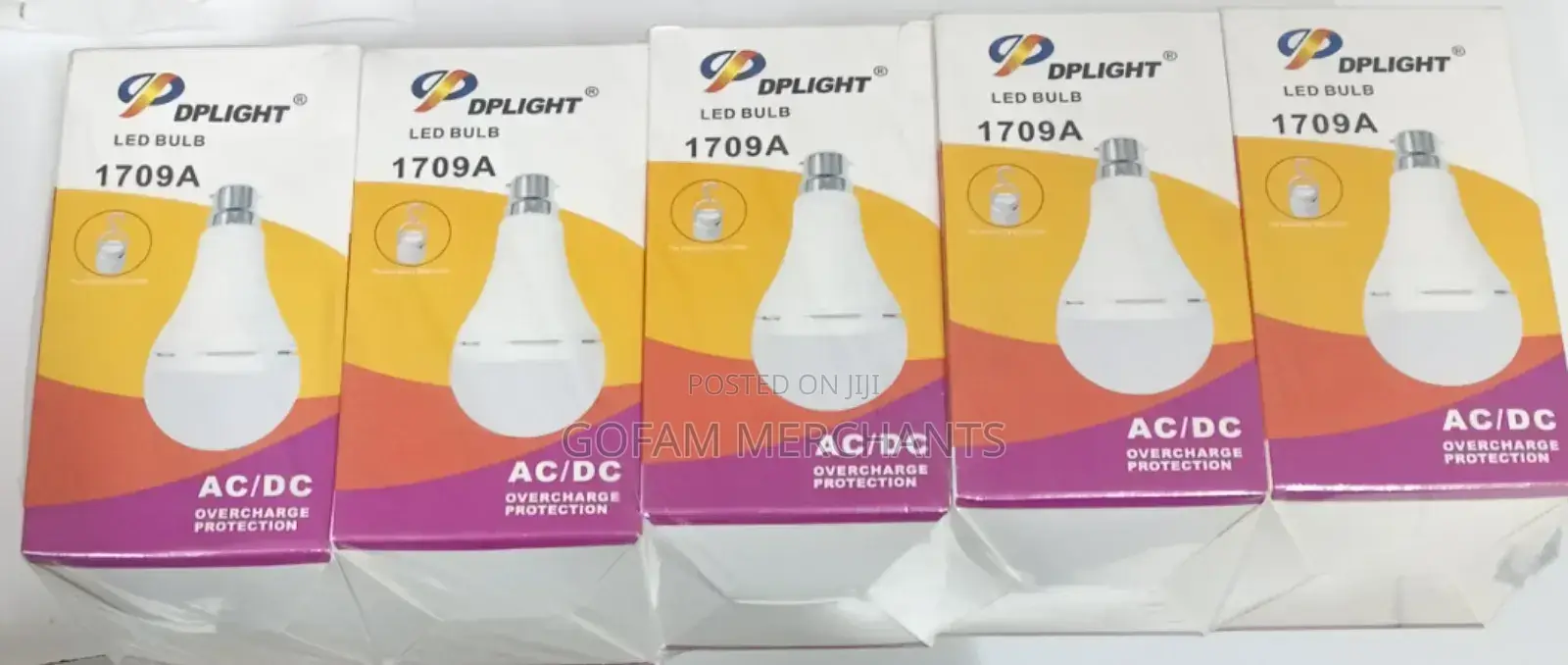 A Pack of 5 Intelligent Emergency Bulbs 9 Watts
