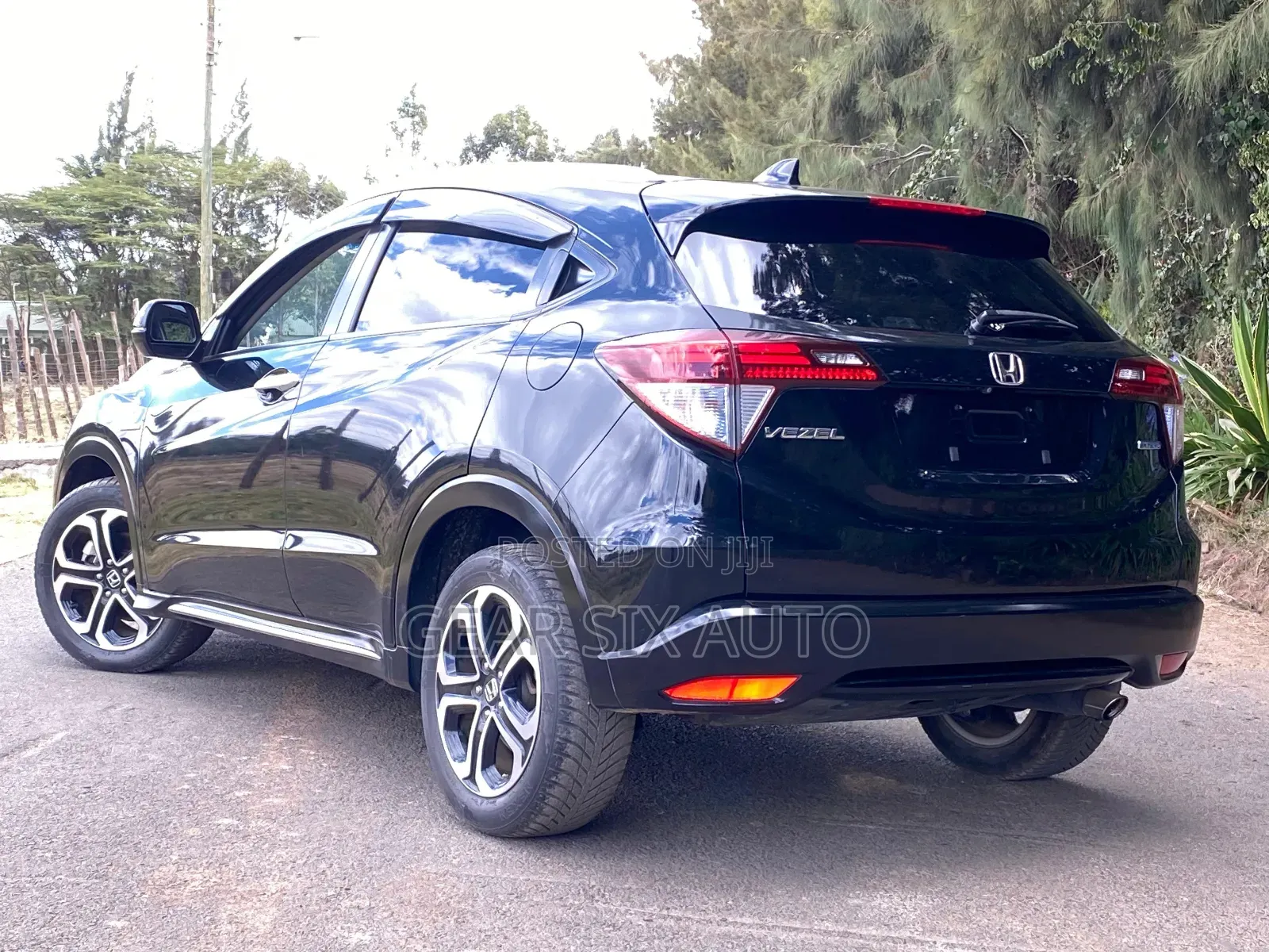 Honda Vezel 1.5 Hybrid 2WD 2018 Black
