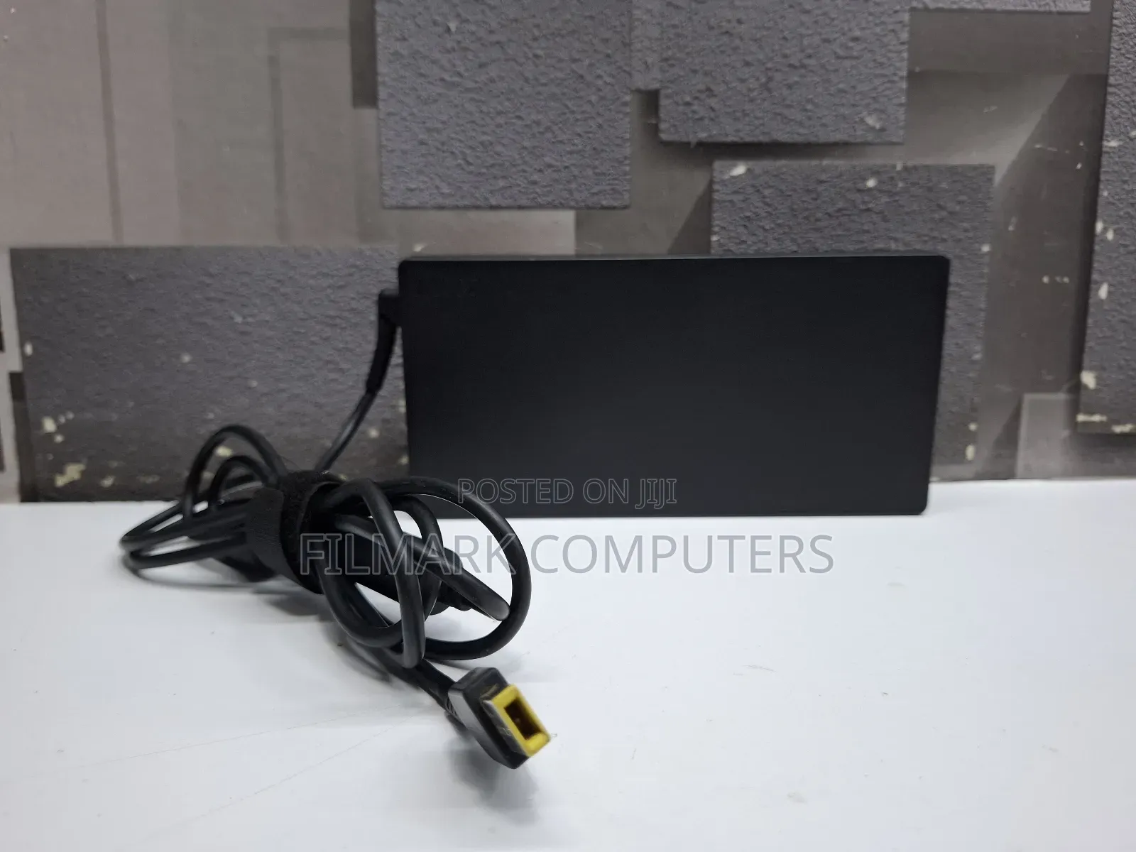 Original Lenovo Thinkpad 20v 11.5a 230w Ac Adapter /Charger