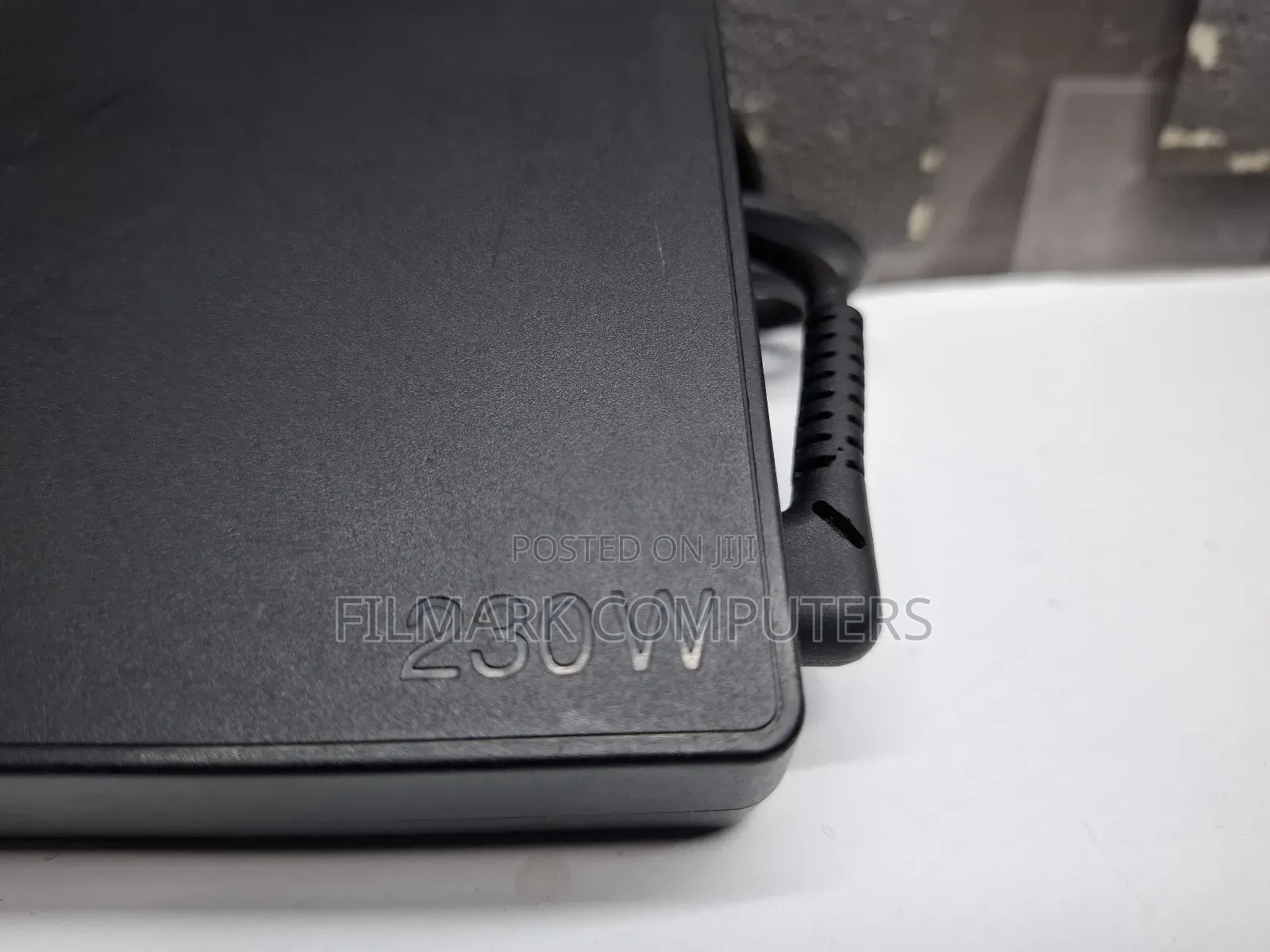 Original Lenovo Thinkpad 20v 11.5a 230w Ac Adapter /Charger