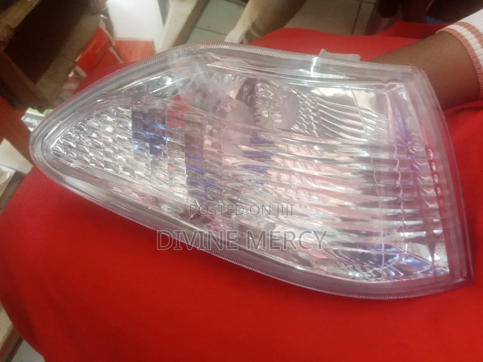 Ti Carina Corner Lamp