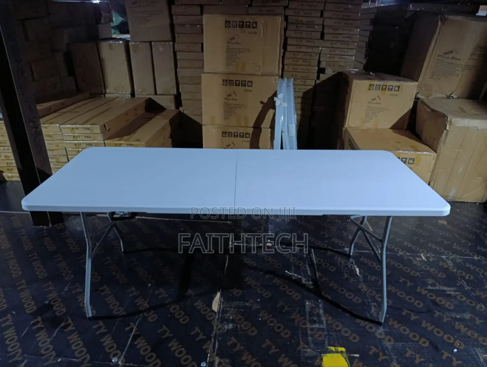 Big Size 180cm ×74cm ×74cm Foldable Camping Table