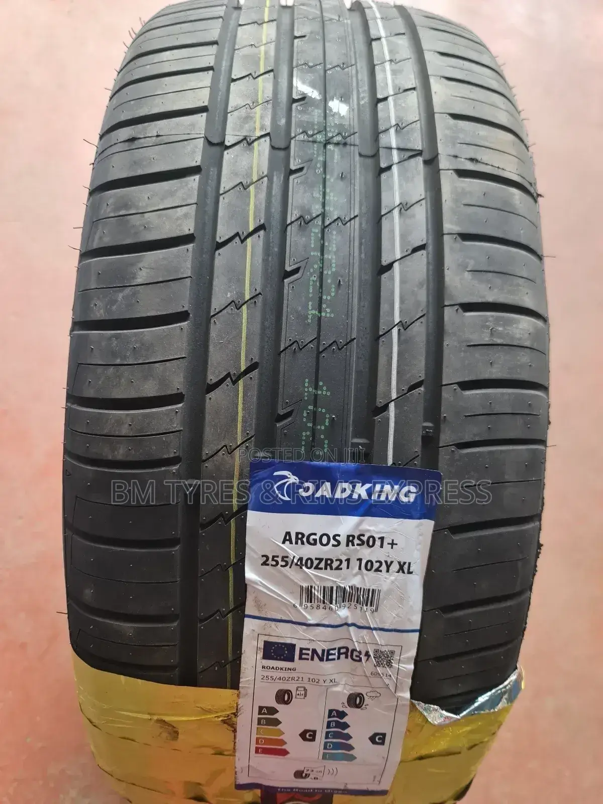 255 /40 R21 Roadking Tyres (Highway)