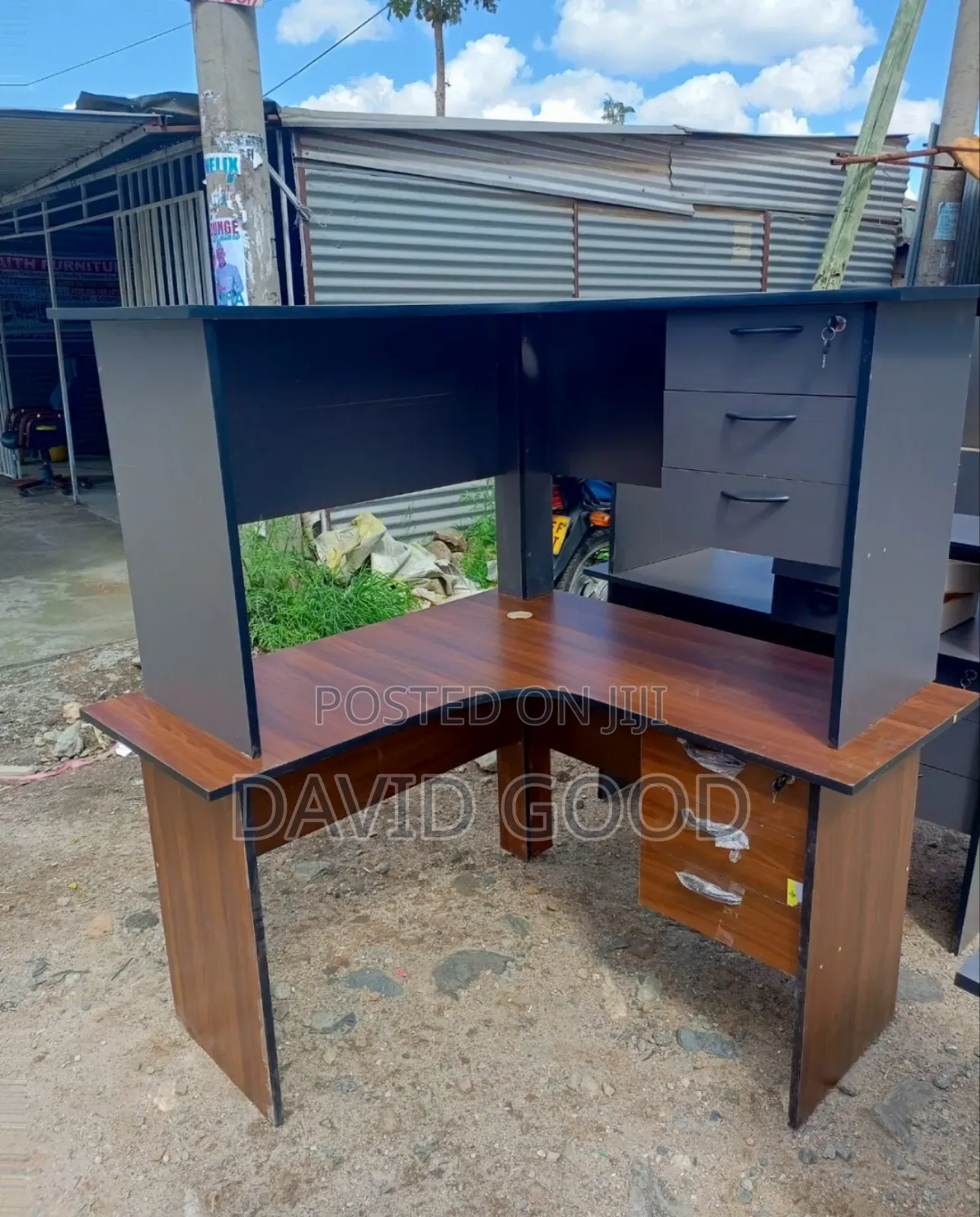 L Shaped Desk