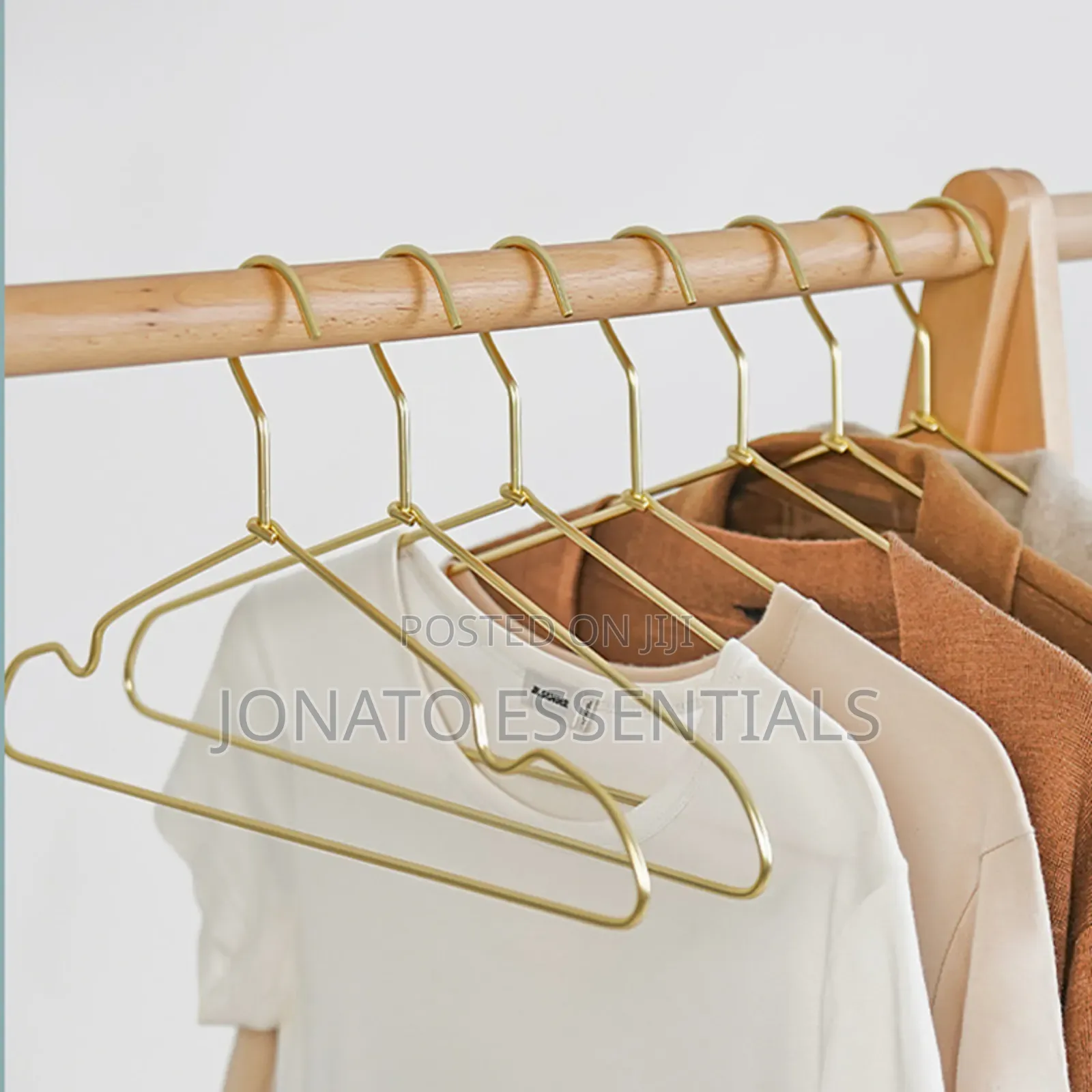 10pcs Gold Metallic Clothes Hangers Set