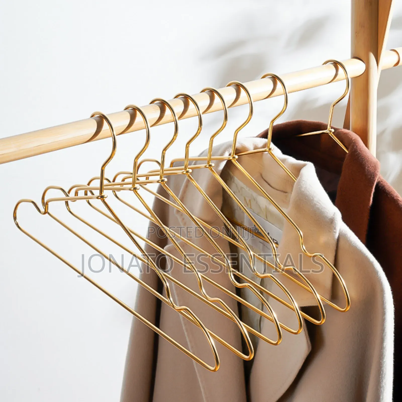 10pcs Gold Metallic Clothes Hangers Set