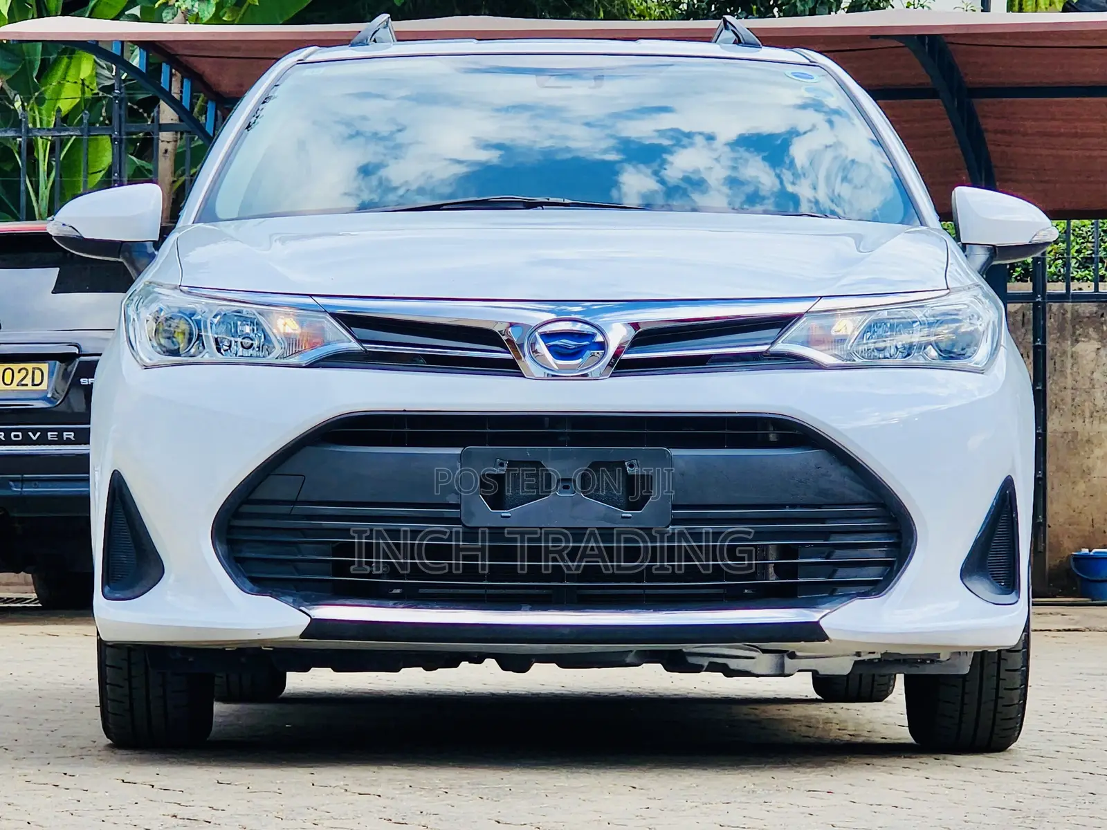 Toyota Corolla Fielder 1.5 Hybrid FWD 2019 White