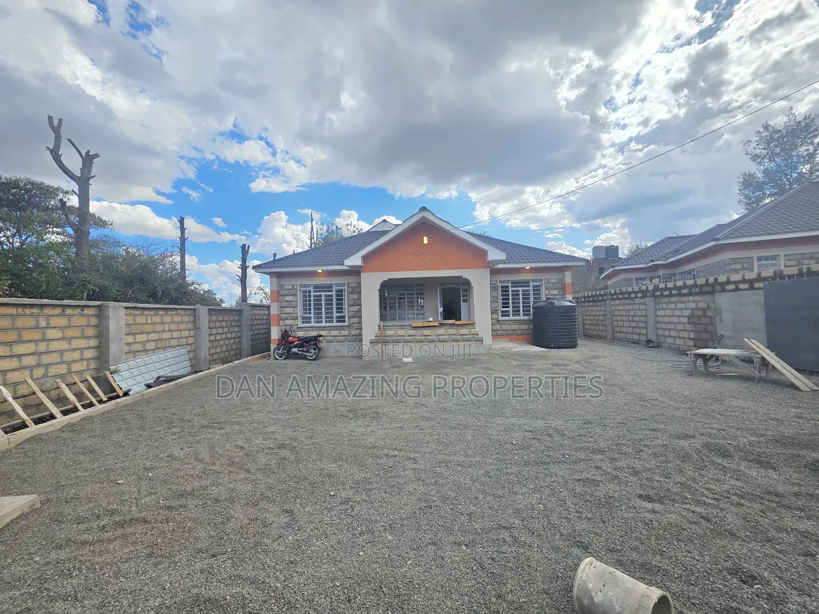 4bdrm Bungalow in Kanisani, Nkoroi for sale
