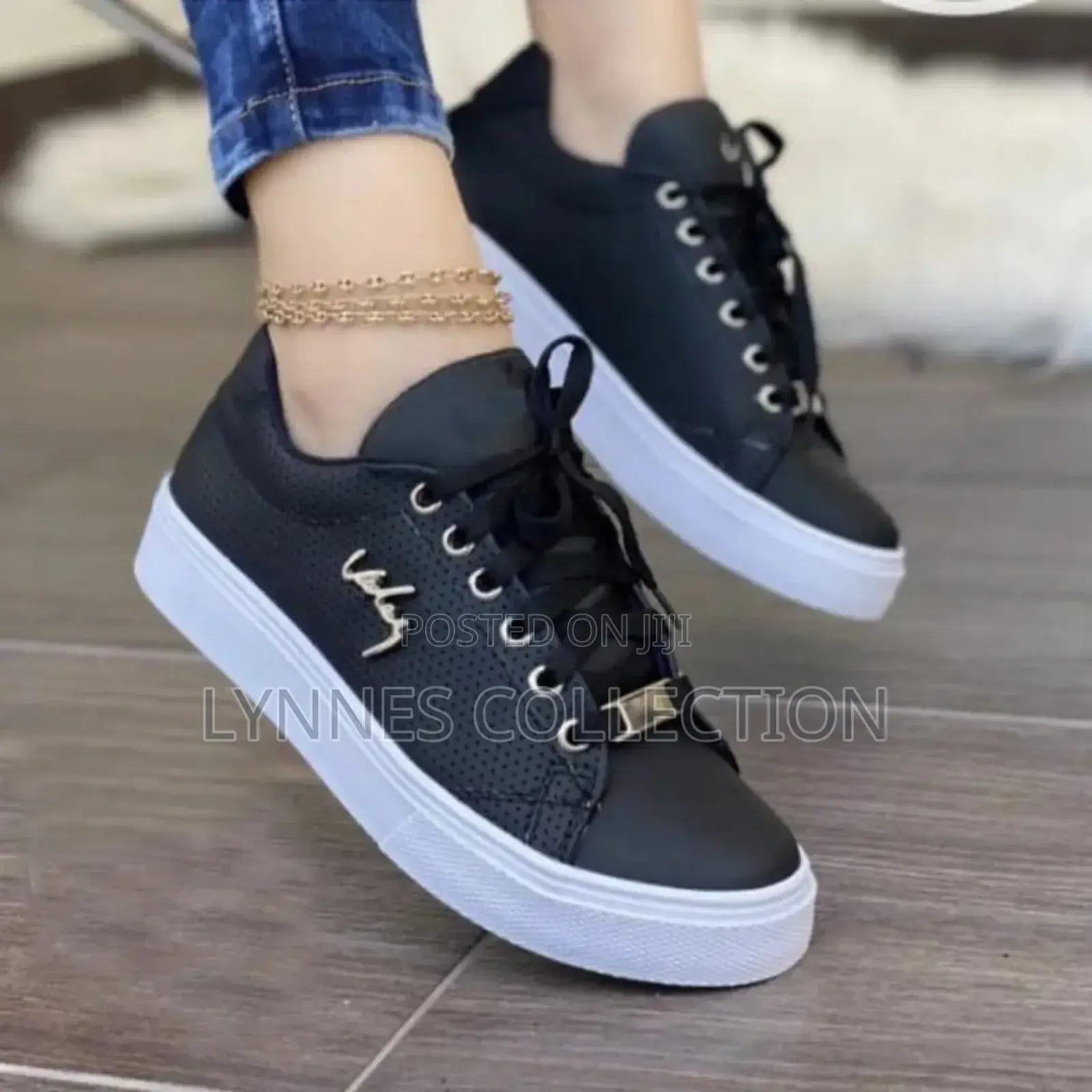 Signature Lady Lace Up Casuals , Lady Casuals Sizes 36-43
