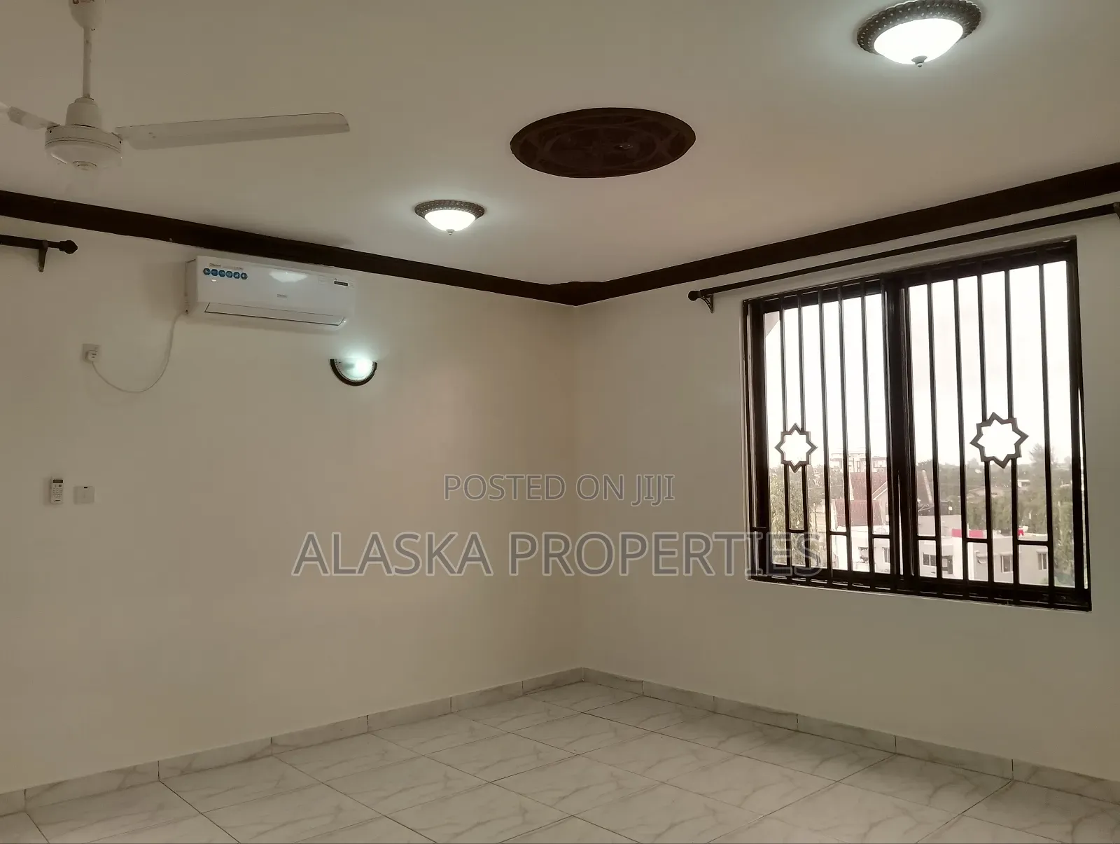 4bdrm Apartment in Beach Road Estate, Nyali for rent