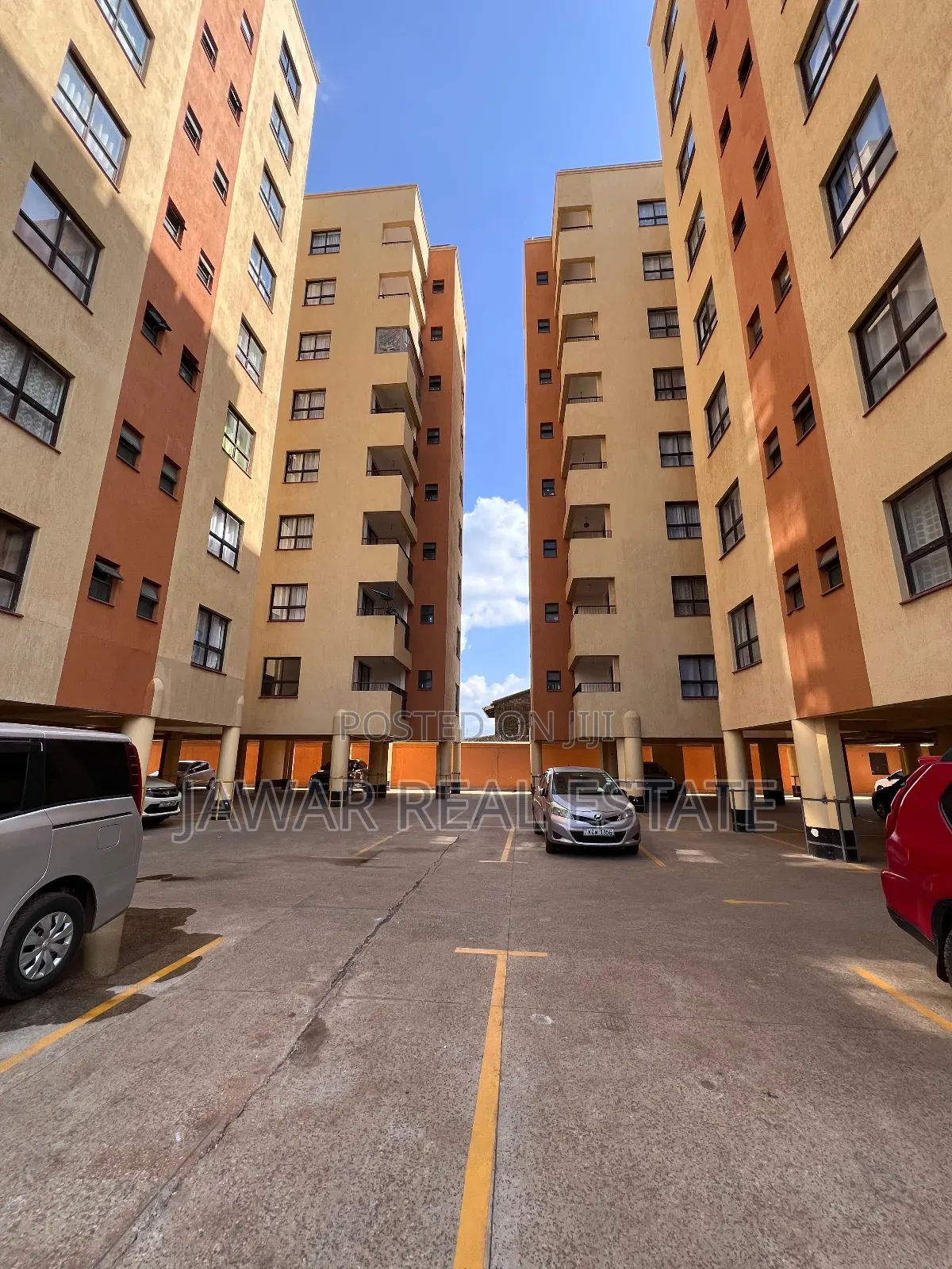 3bdrm Apartment in Mukiri Road, Uthiru for sale