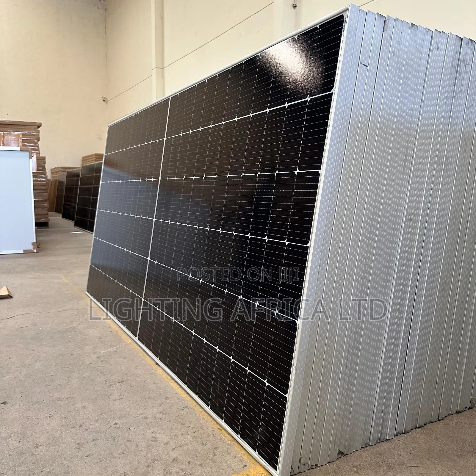 590 W - 49v Bifacial Monocrystalline All Weather Solar Panels